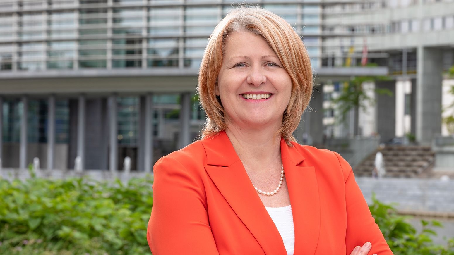 Karin Scheele will die versprochene "Patientenmilliarde", um das Gesundheitssystem auf neue Beine zu stellen.