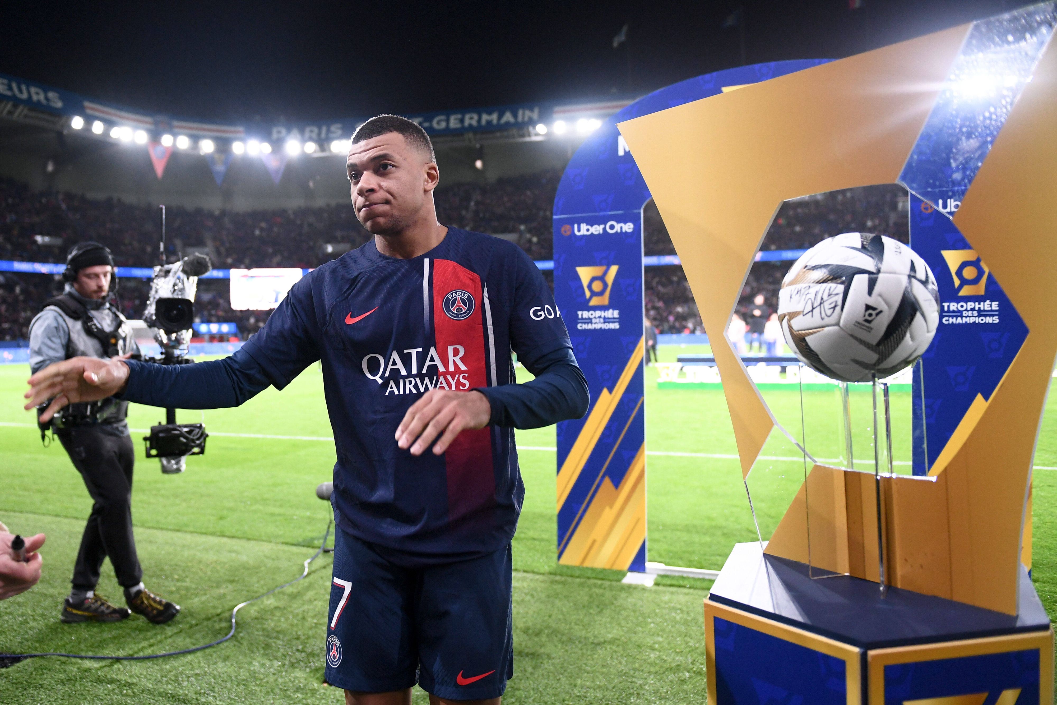 Kylian Mbappe gewann mit Paris Saint-Germain den Supercup.