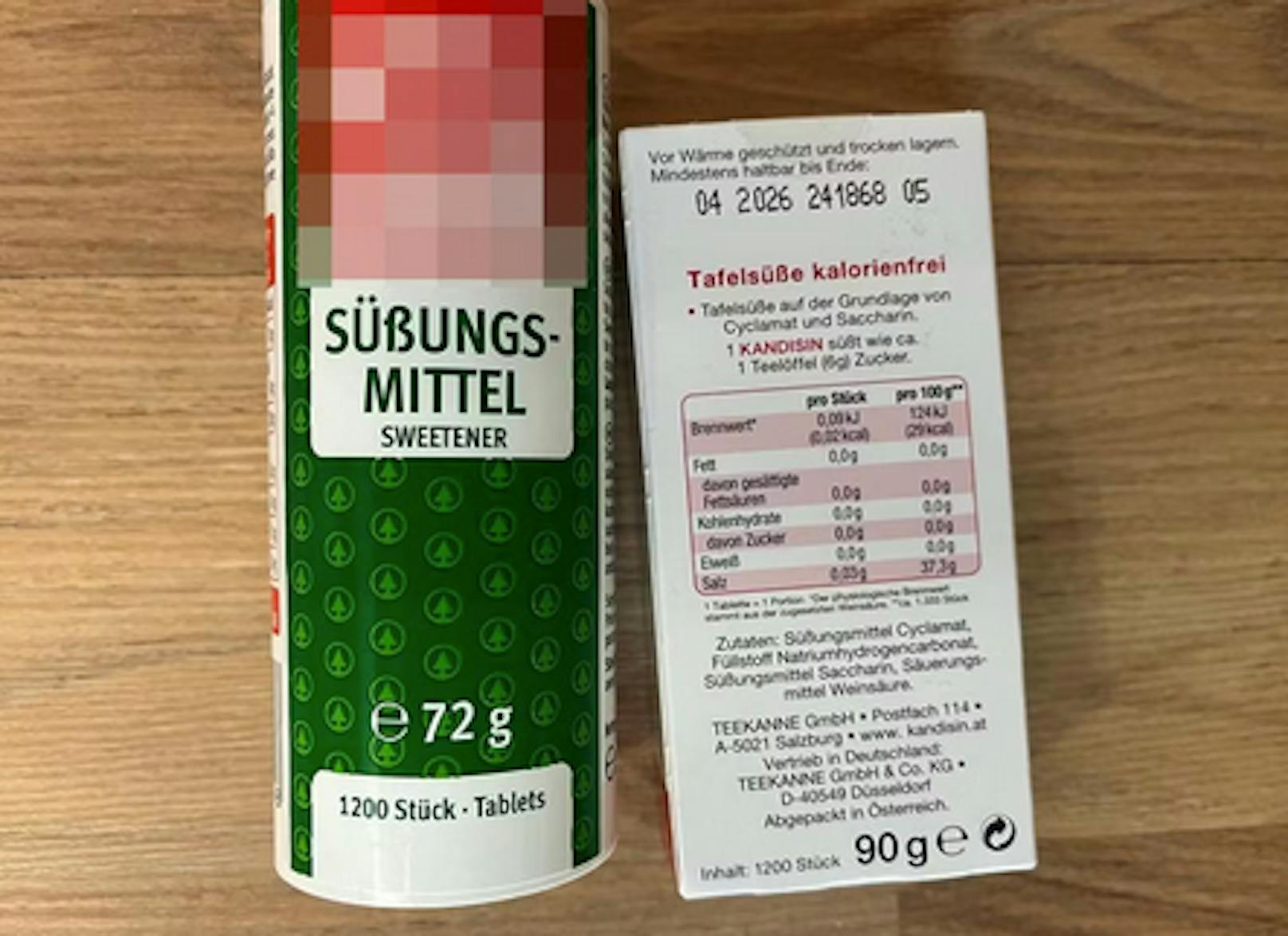 Billig-Süßstoff hat 72 Gramm Inhalt, Kandisin 90 Gramm. Dennoch beträgt der Preisunterschied 4,80 Euro.