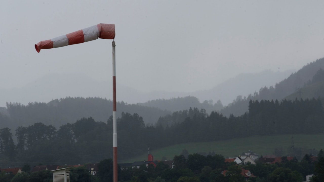 Heute.at - 126 km/h! Orkan-Böen treffen Wien mit voller Wucht