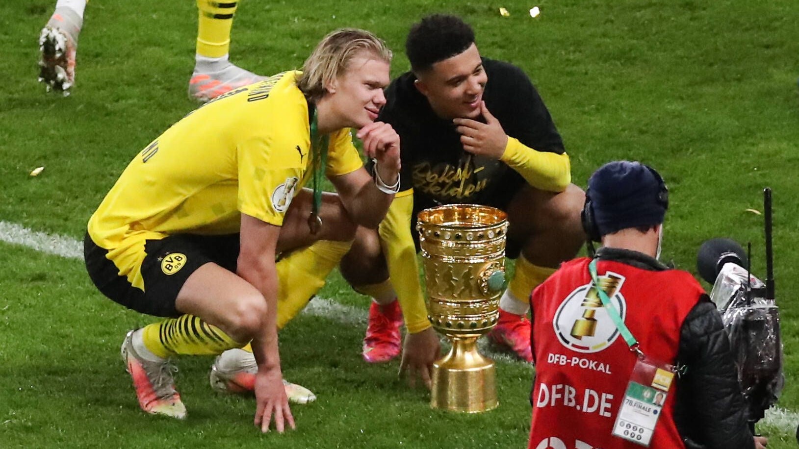 2021 gewannen Jadon Sancho und Erling Haaland mit dem BVB den deutschen Pokal.