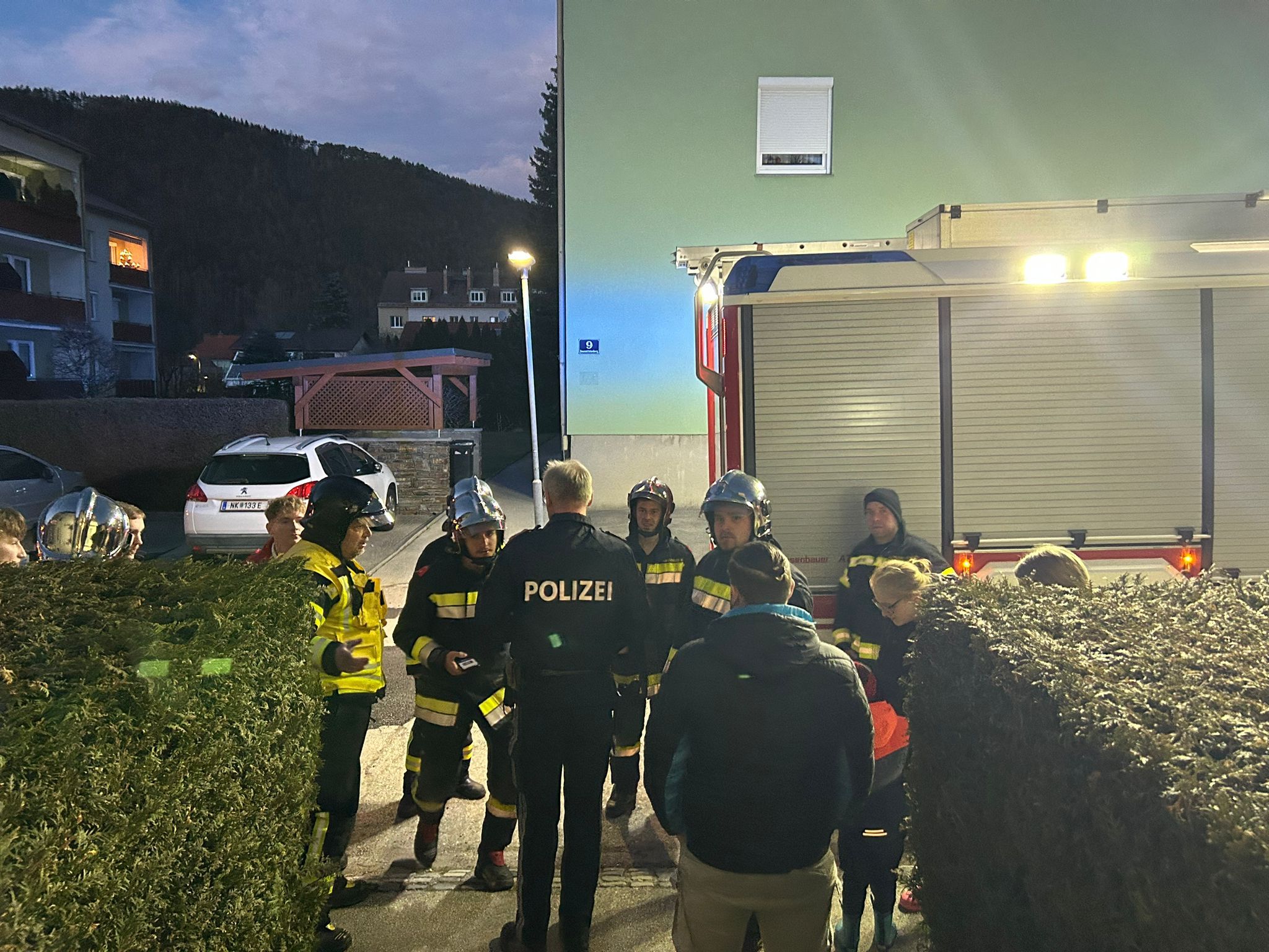 Eine brennende E-Heizung im Kinderzimmer rief die Feuerwehr auf den Plan.
