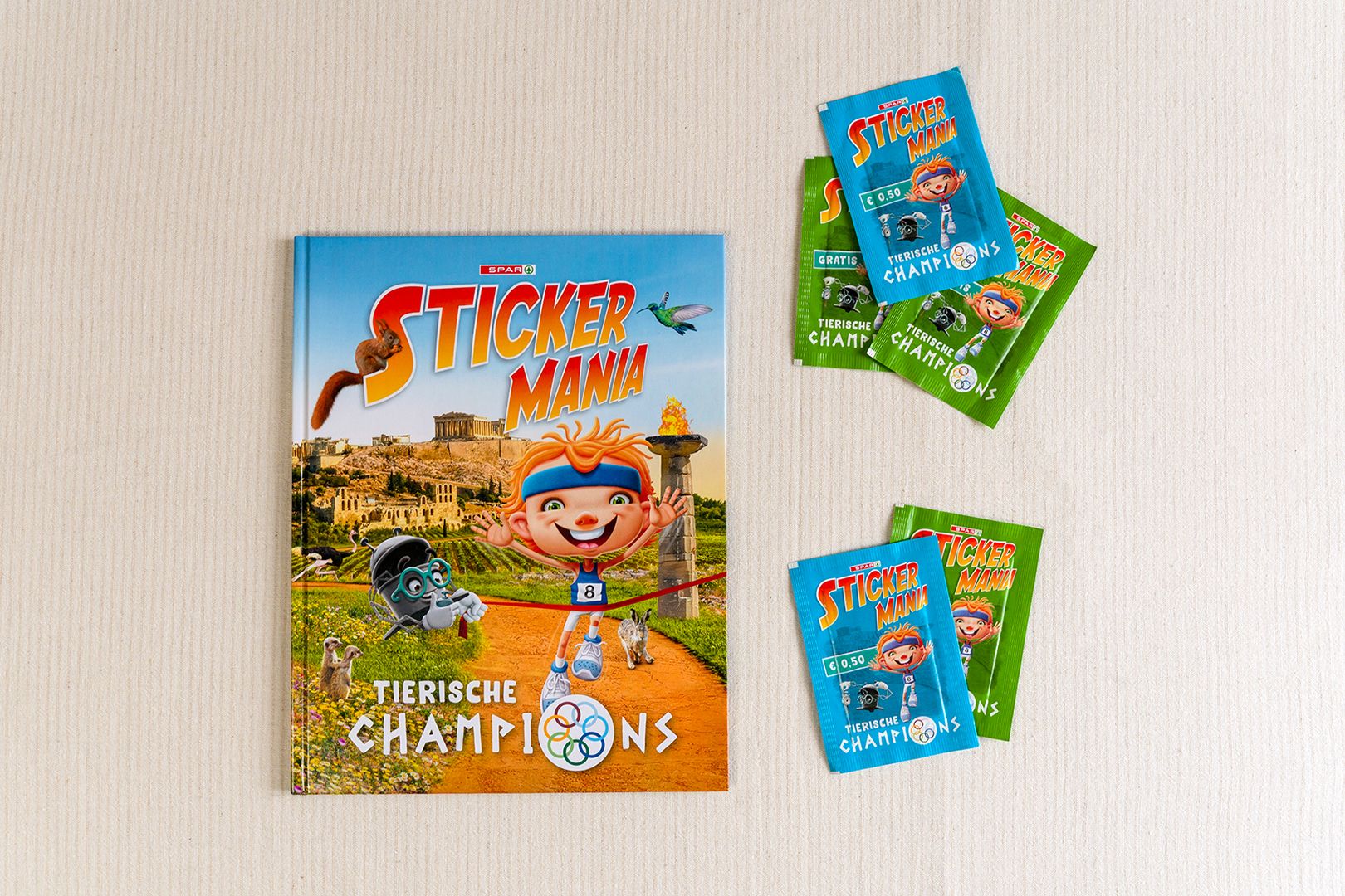 Sammeln, tauschen und lernen - das Stickermania-Buch ist heiß begehrt.