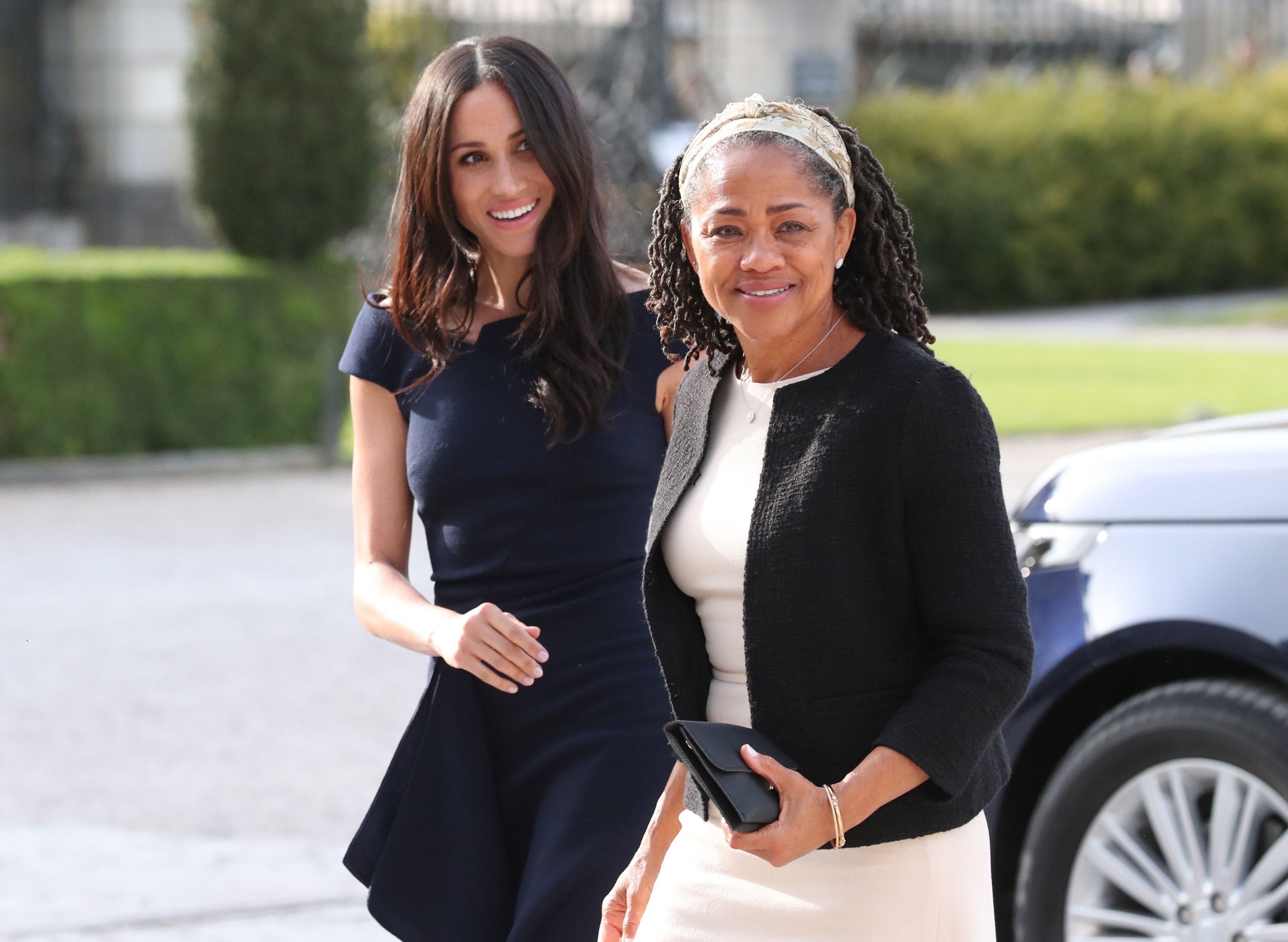 Herzogin Meghan mit ihrer Mutter Doria Ragland.
