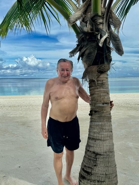 Richard genießt die Sonne.