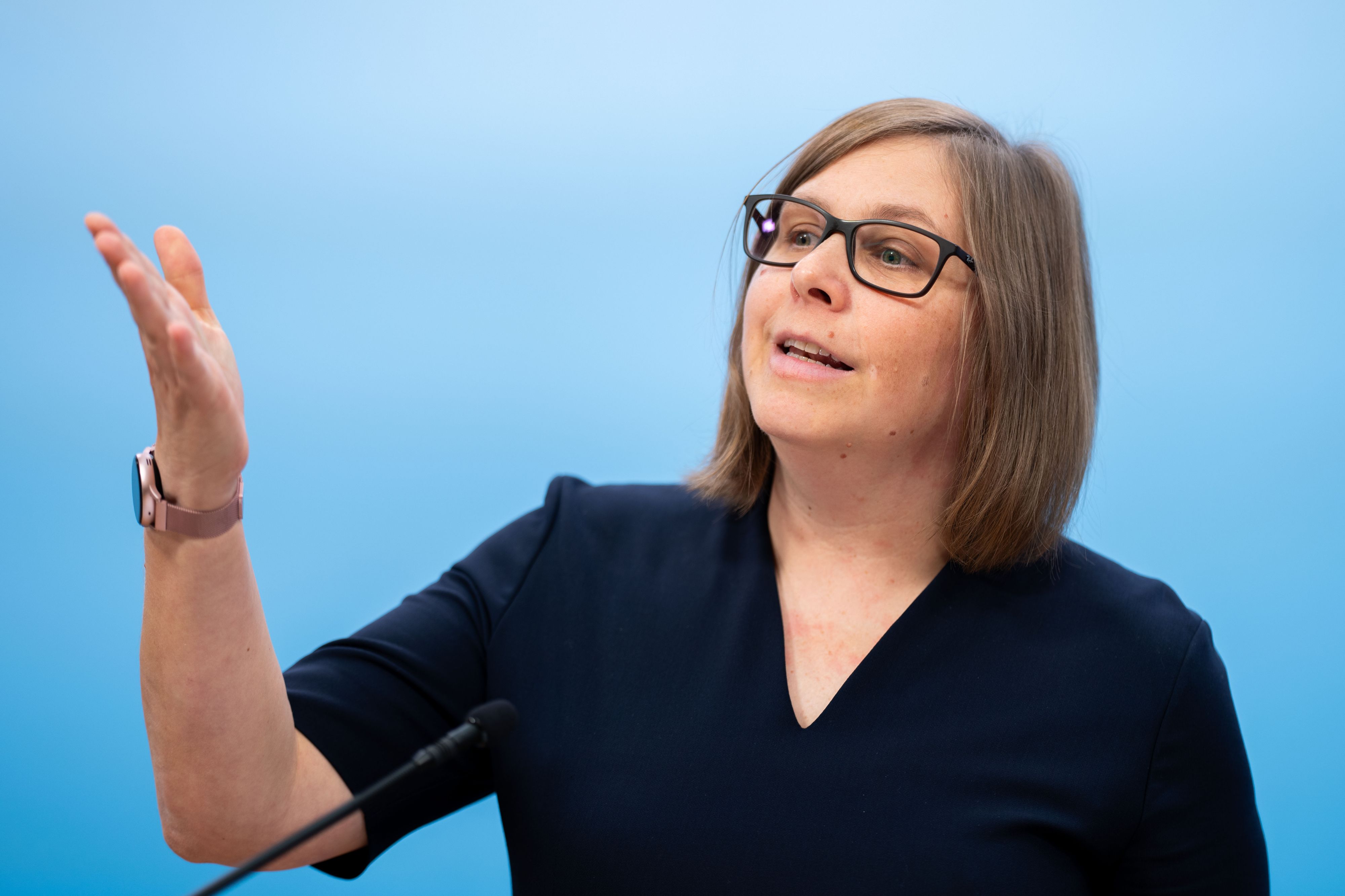 SPÖ-Bundesgeschäftsführerin Sandra Breiteneder fordert einen 