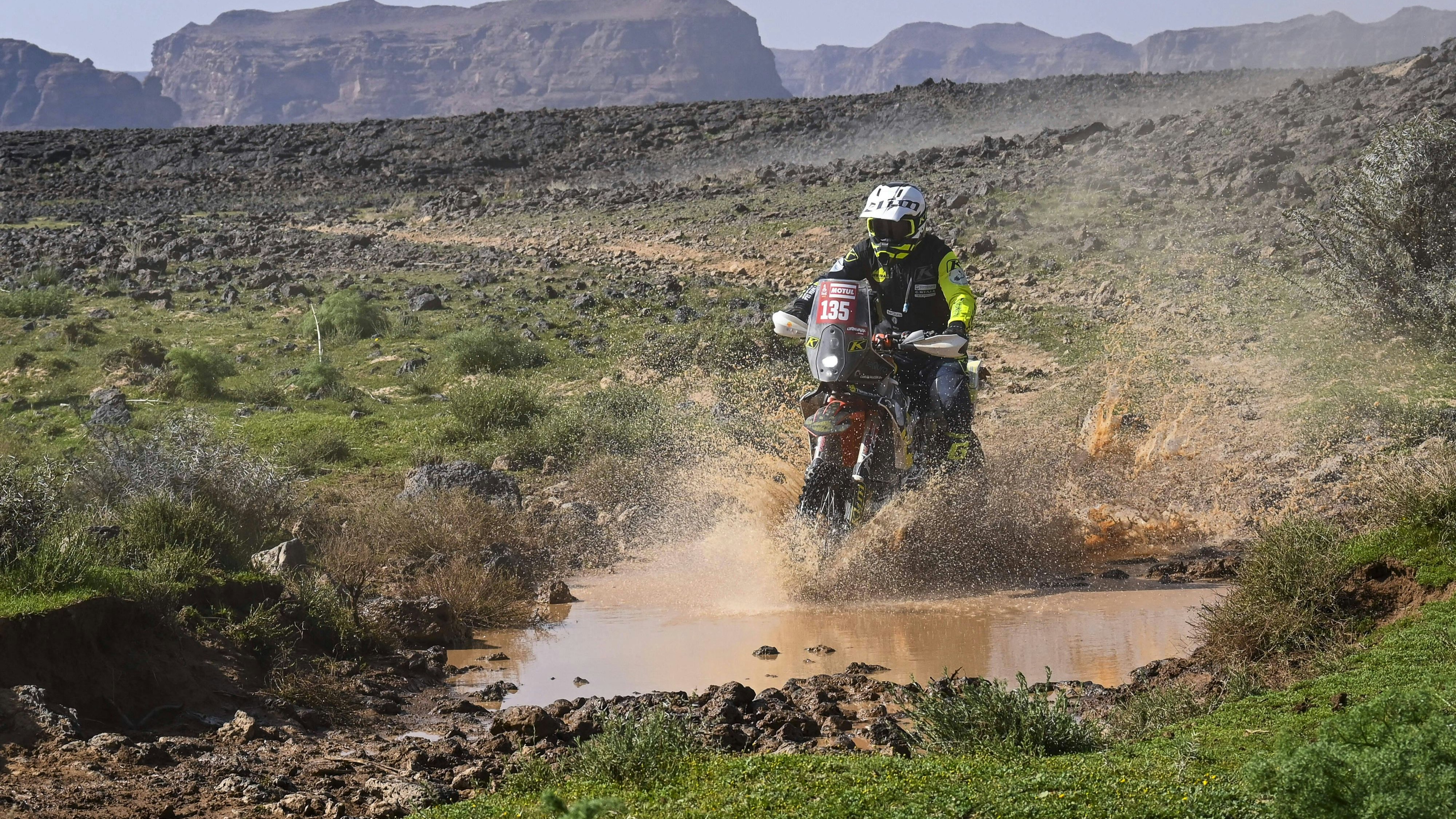 Carles Falcon musste noch an Ort und Stelle wiederbelebt werden.