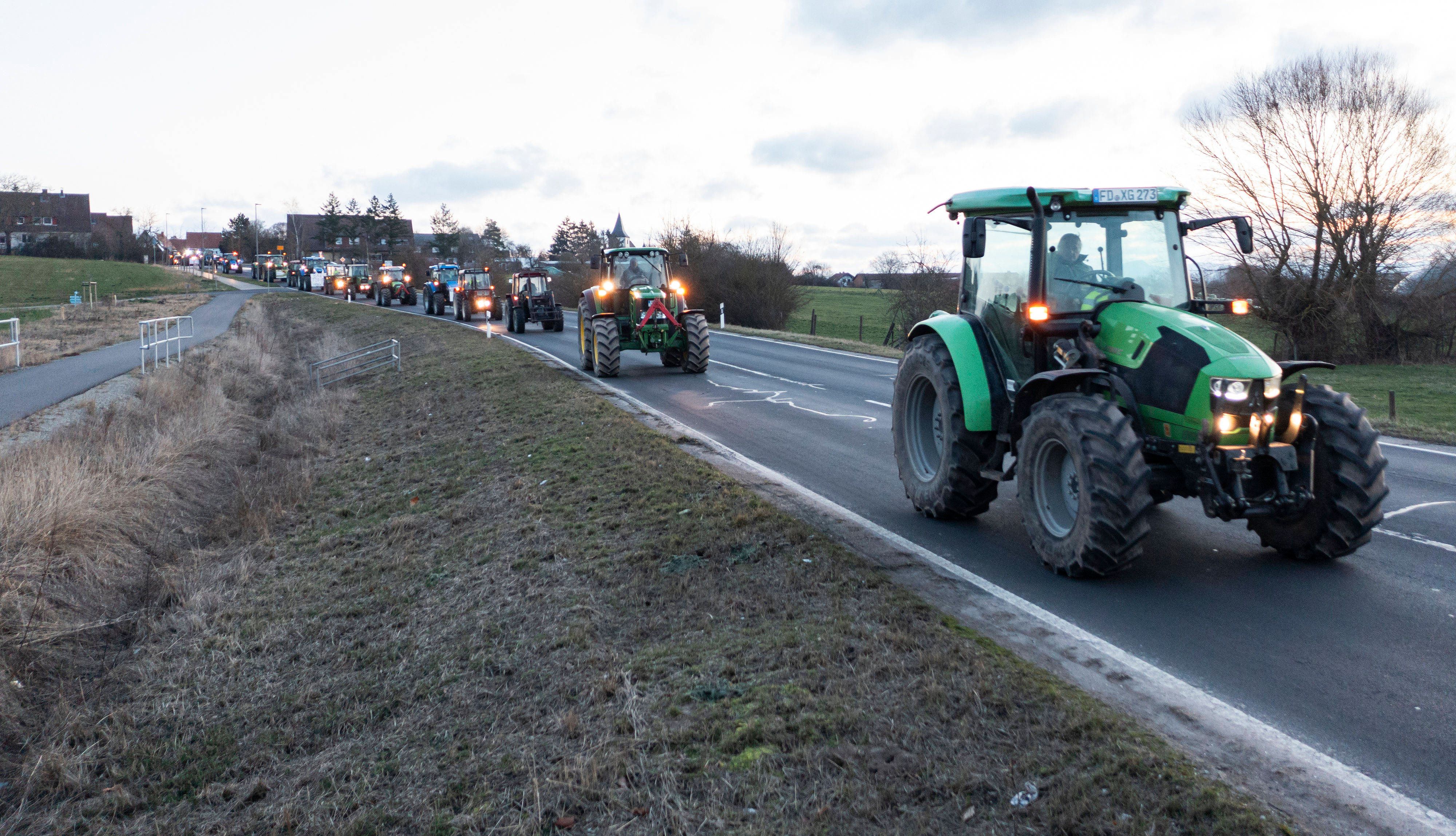 Die Landwirte planen unter anderem Konvois mit Traktoren und Kundgebungen, um gegen die Agrarpolitik der Bundesregierung zu demonstrieren.