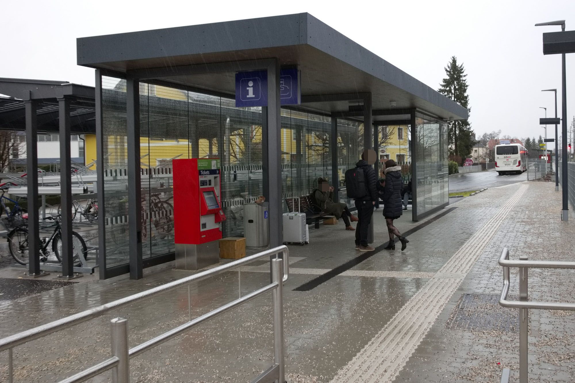Bleibt ein Aufreger: der neue Bahnhof von Kremsmünster (Bez. Kirchdorf).