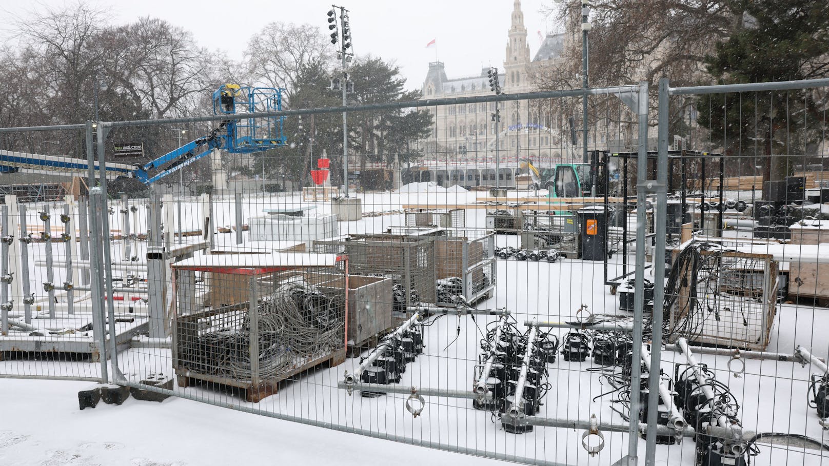 Eine Kälte-Welle rollt am Montag über Österreich und verwandelt die Alpenrepublik wieder in eine Winterlandschaft. Auch die Bundeshauptstadt wird wieder weiß.