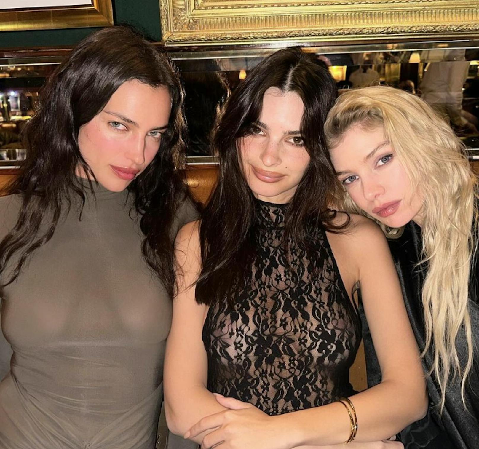 Supermodels unter sich: Irina Shayk feiert ihren Geburtstag mit ihren Freundinnen Emily Ratajkowski und Stella Maxwell.