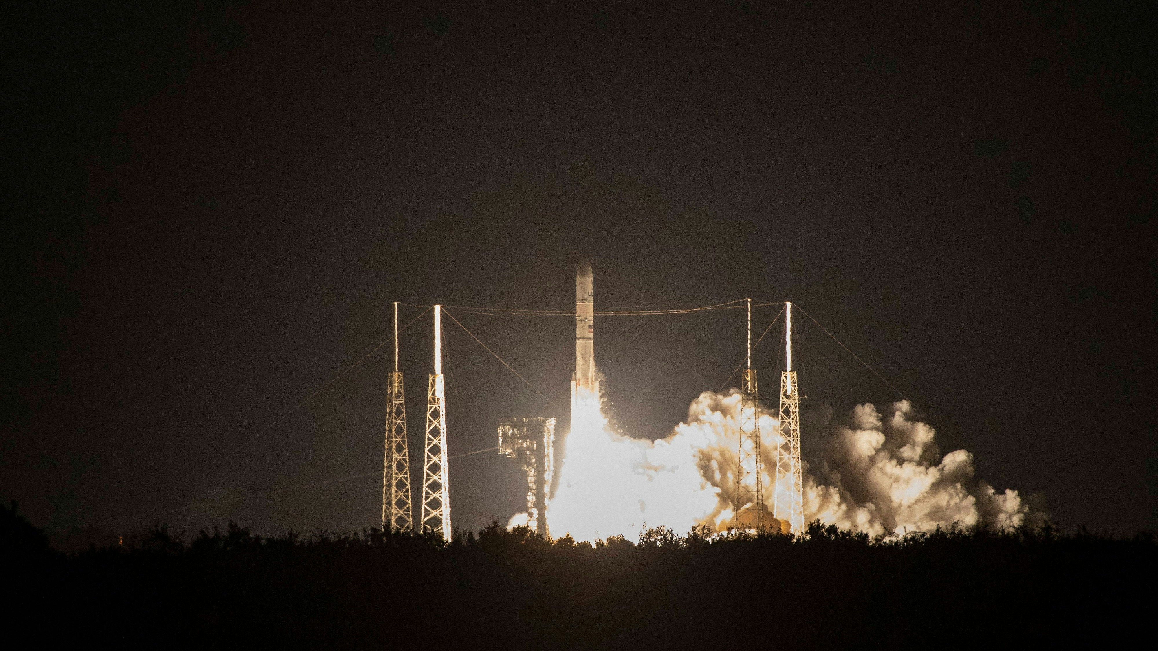 Beim Start der Rakete ging noch alles rund - wenige Stunden später meldete Astrobotic aber eine "Anomalie".