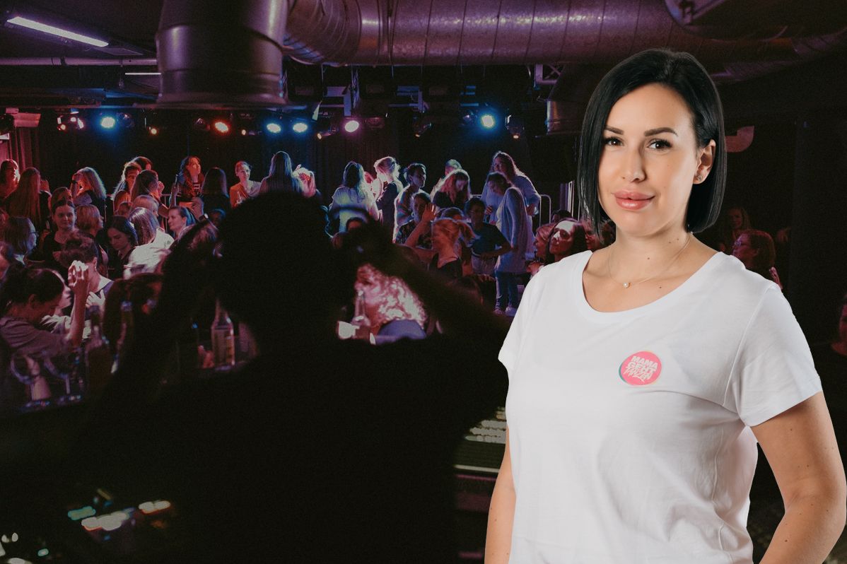 Lucia Krenn (r.) organisiert die 