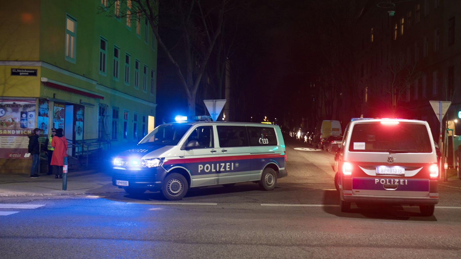 21-Jähriger tritt in Wien mehrmals auf Polizisten ein