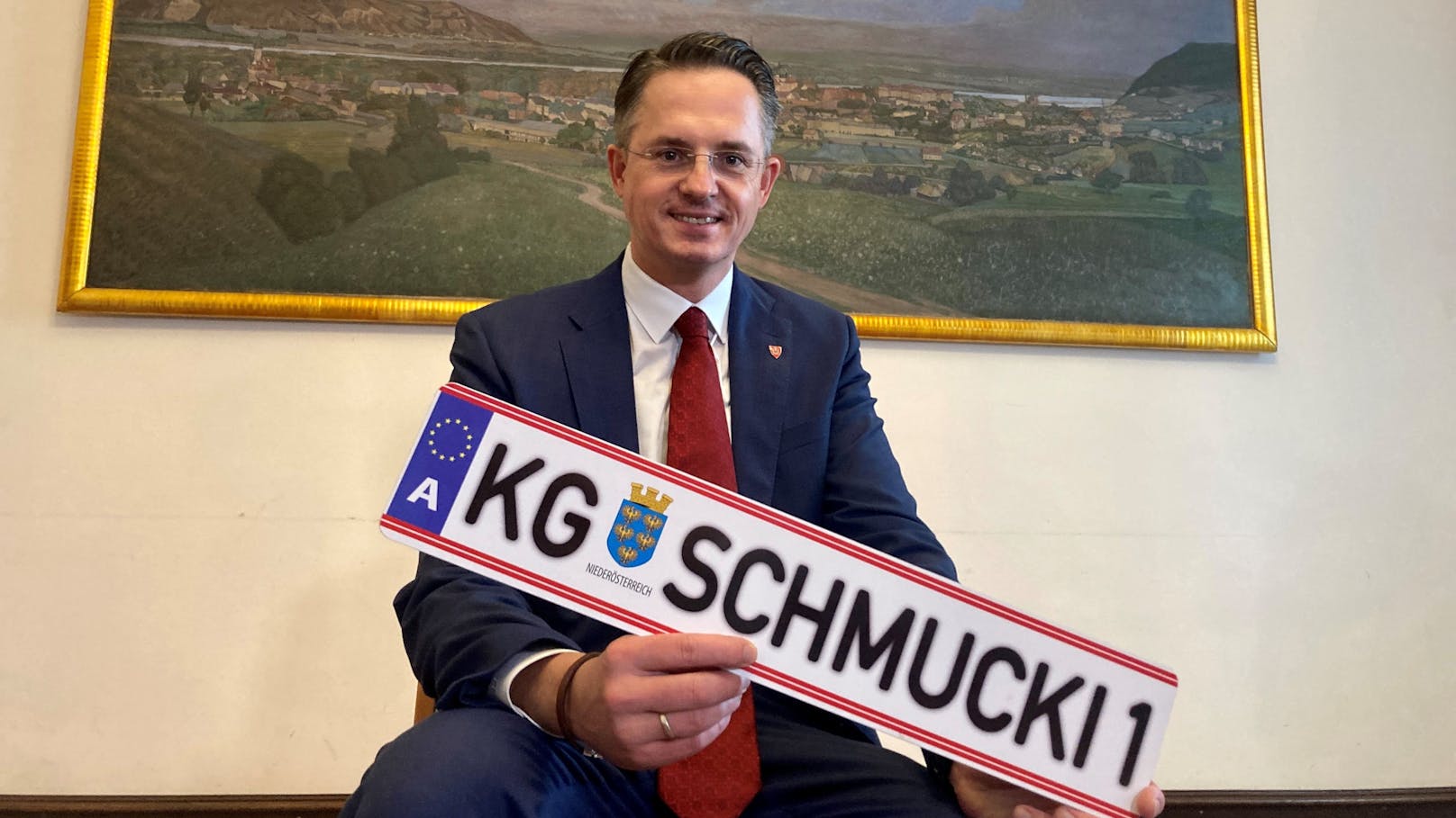 Nach 14 Jahren als Bürgermeister geht Stefan Schmuckenschlager jetzt in die Privatwirtschaft.