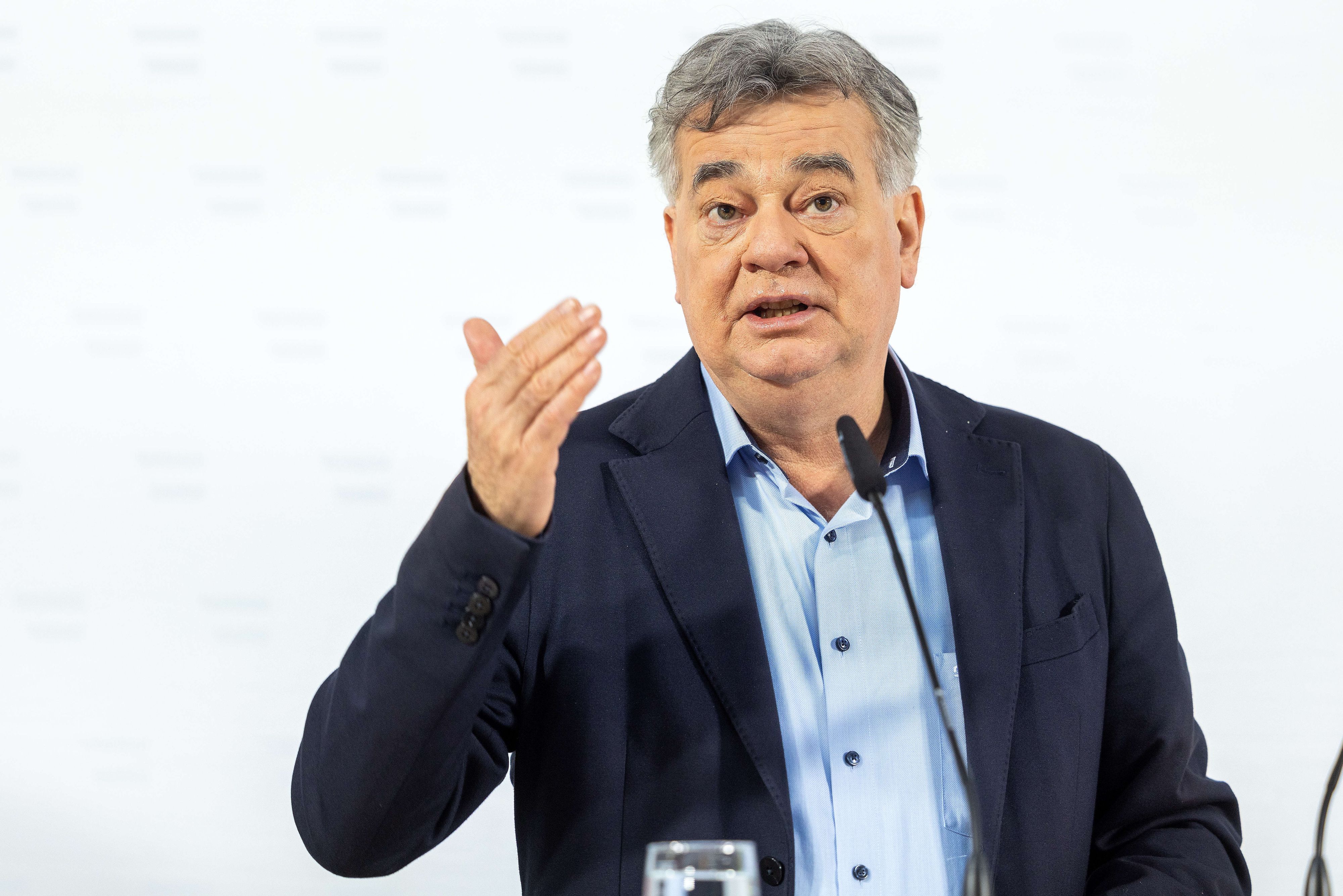 Vizekanzler Werner Kogler übt erneut scharfe Kritik an der FPÖ.