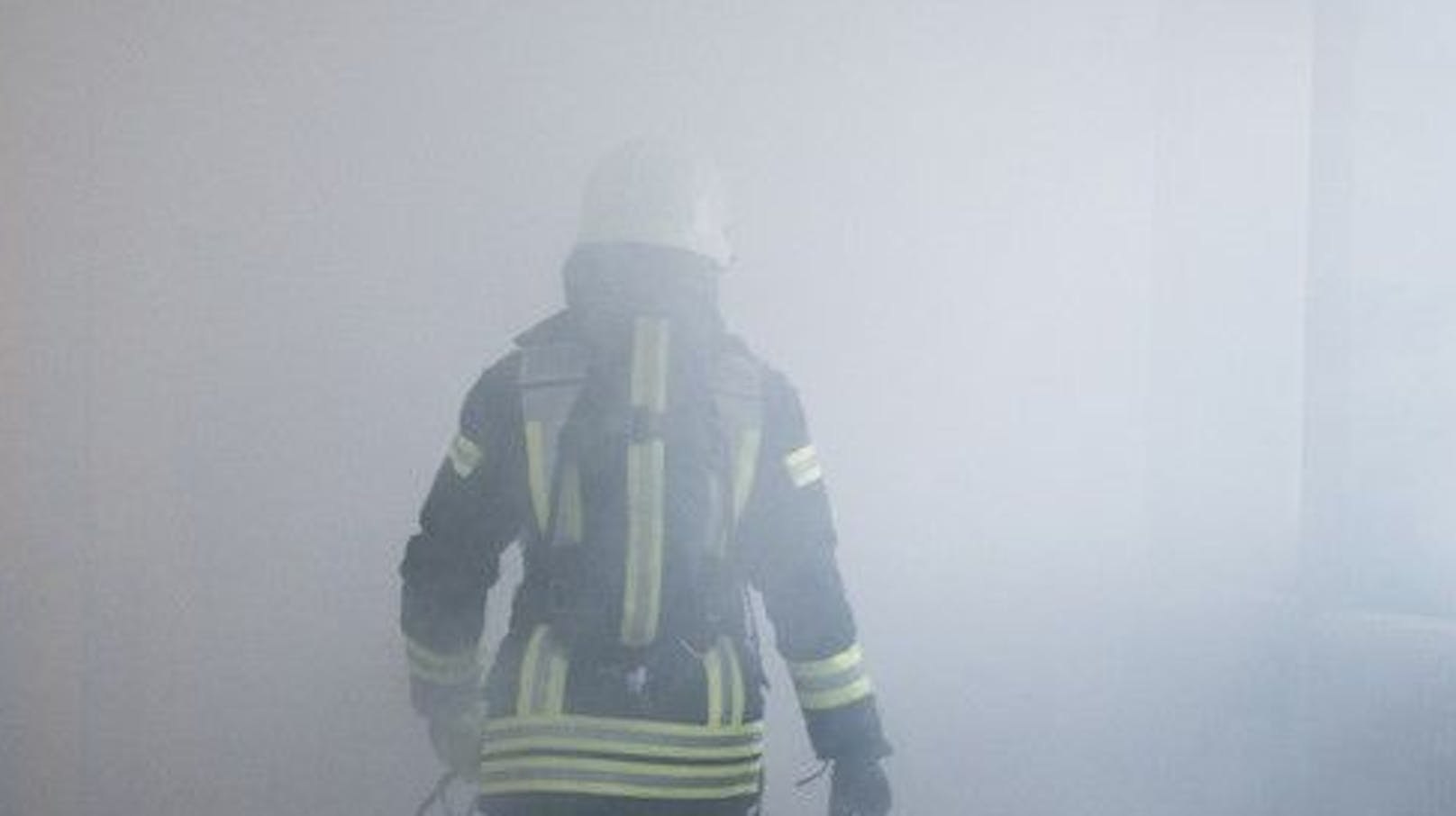 Kleidung fing Feuer! Mann starb bei Arbeiten im Keller