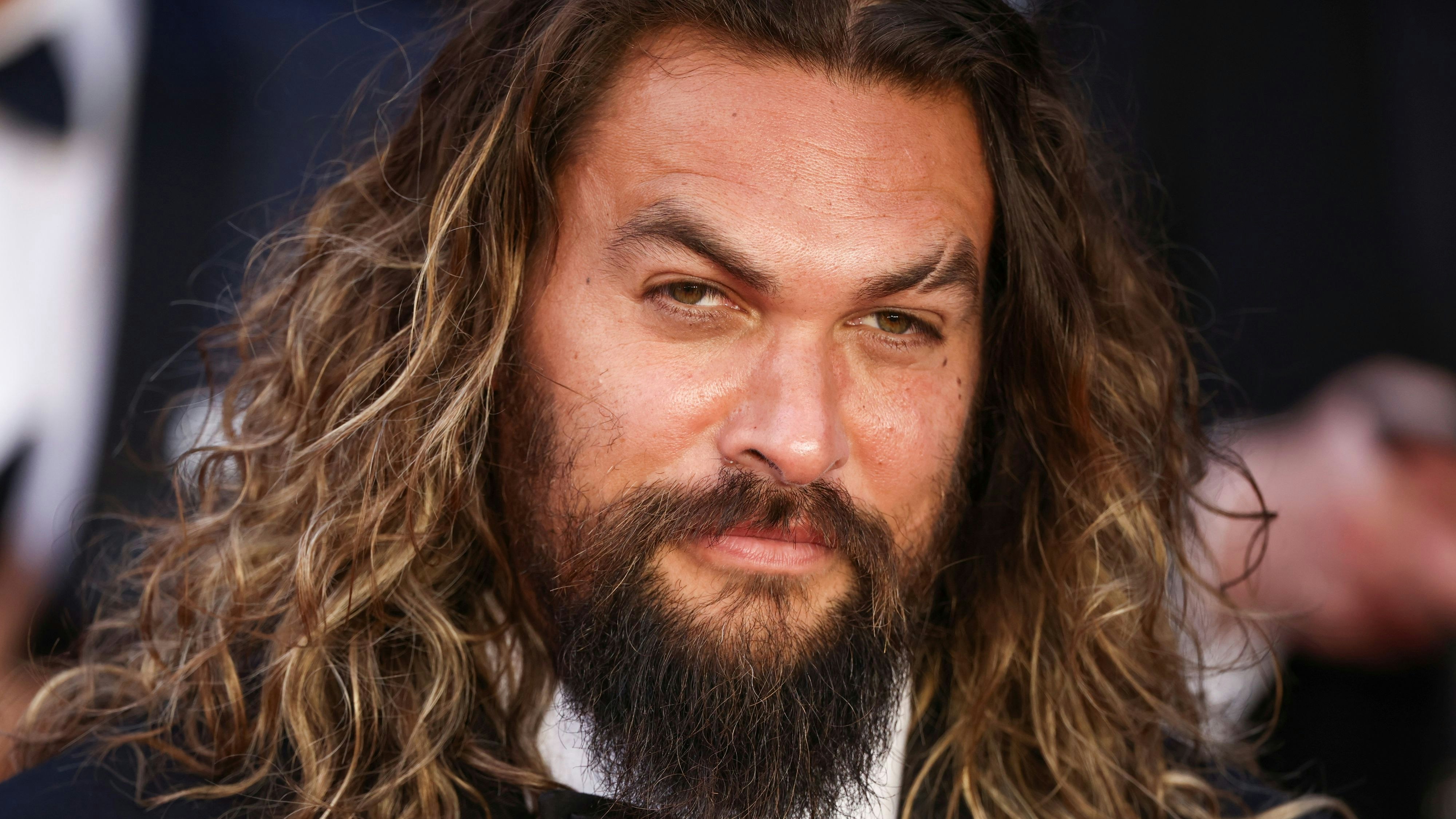 Jason Momoa hat kein Zuhause.