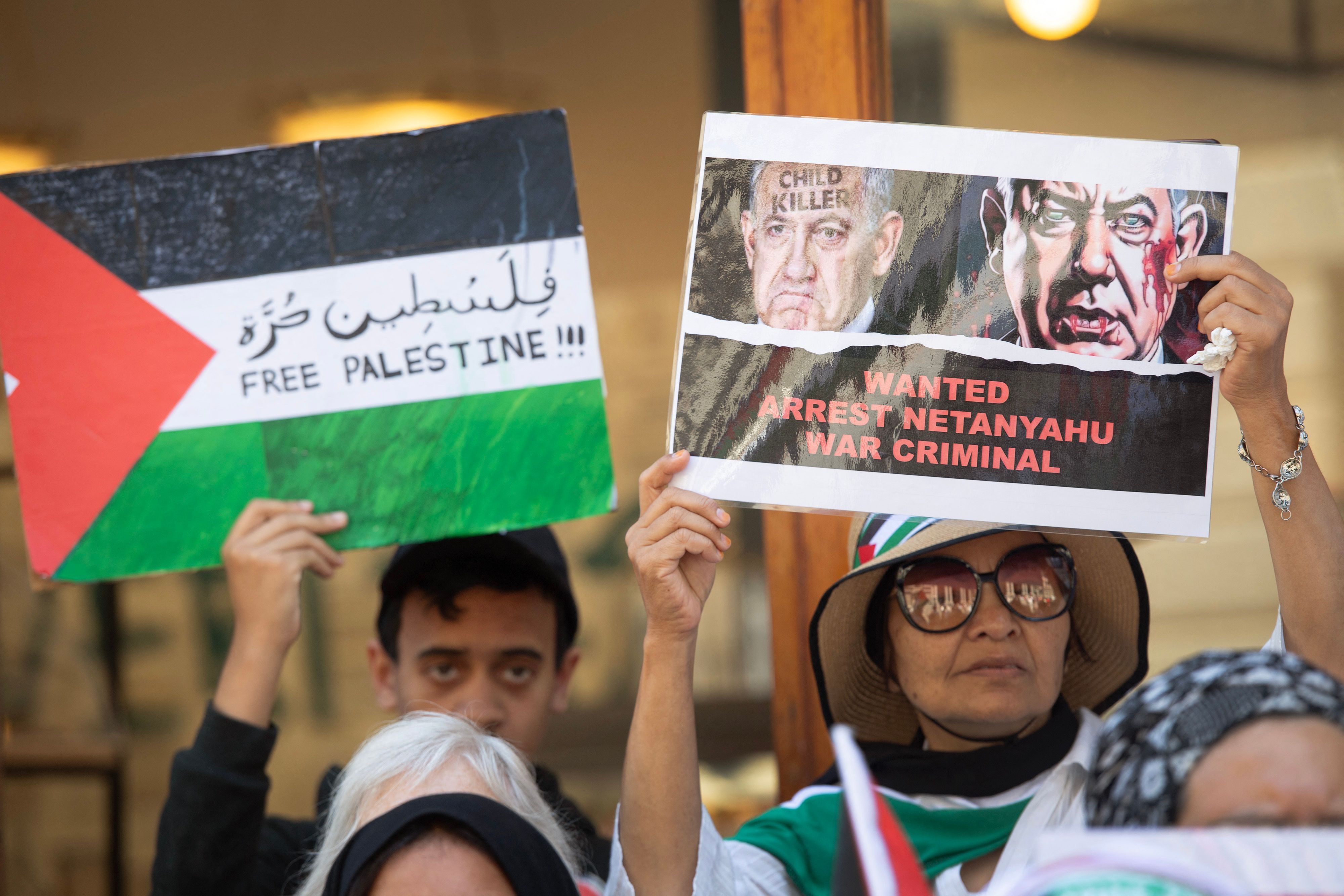 Südafrika beschuldigt Israel des Völkermords. Im Bild eine Demonstration in der südafrikanischen Hauptstadt Kapstadt. 