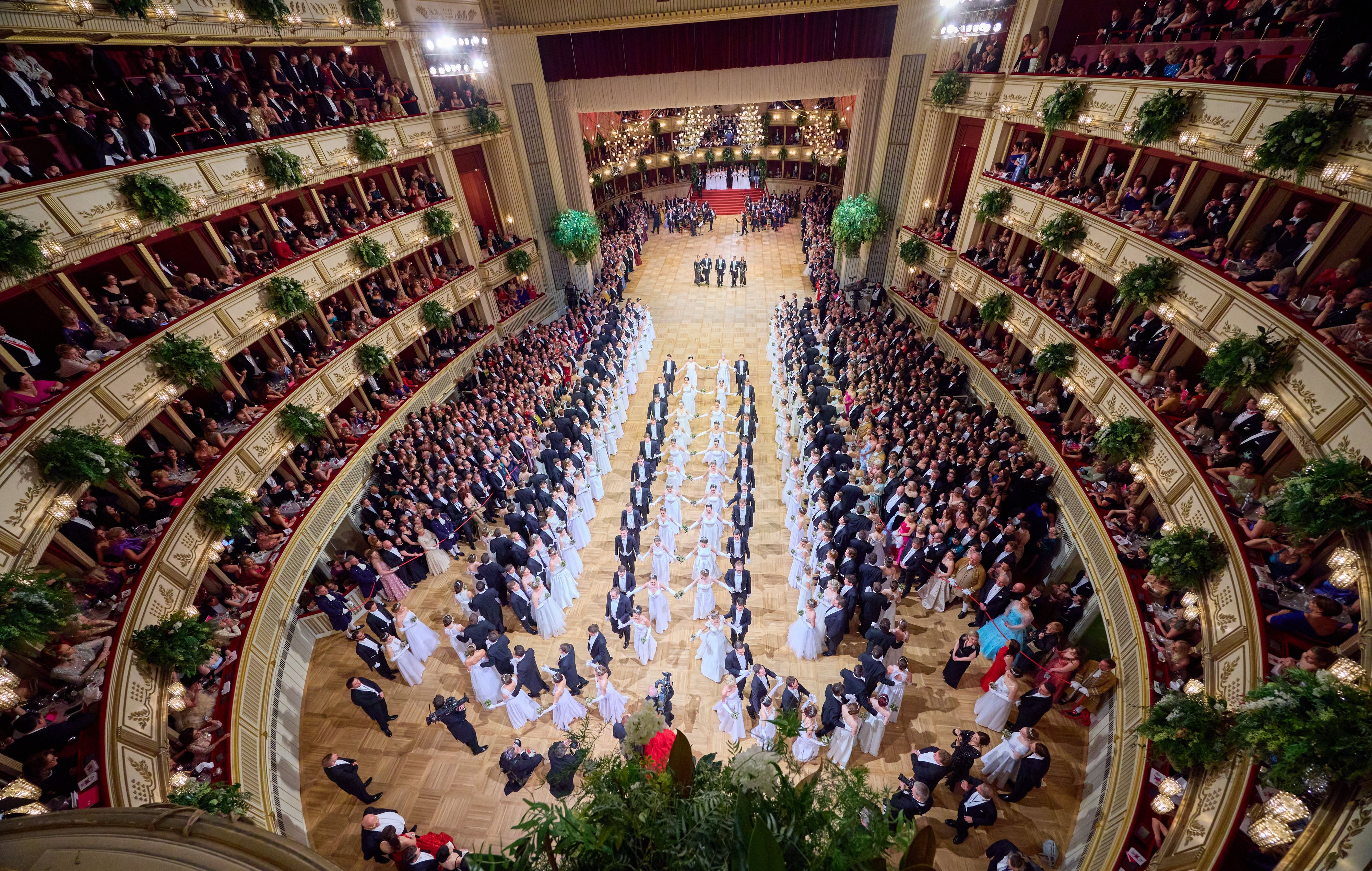 Der 66. Wiener Opernball findet am 8. Februar 2024 statt.