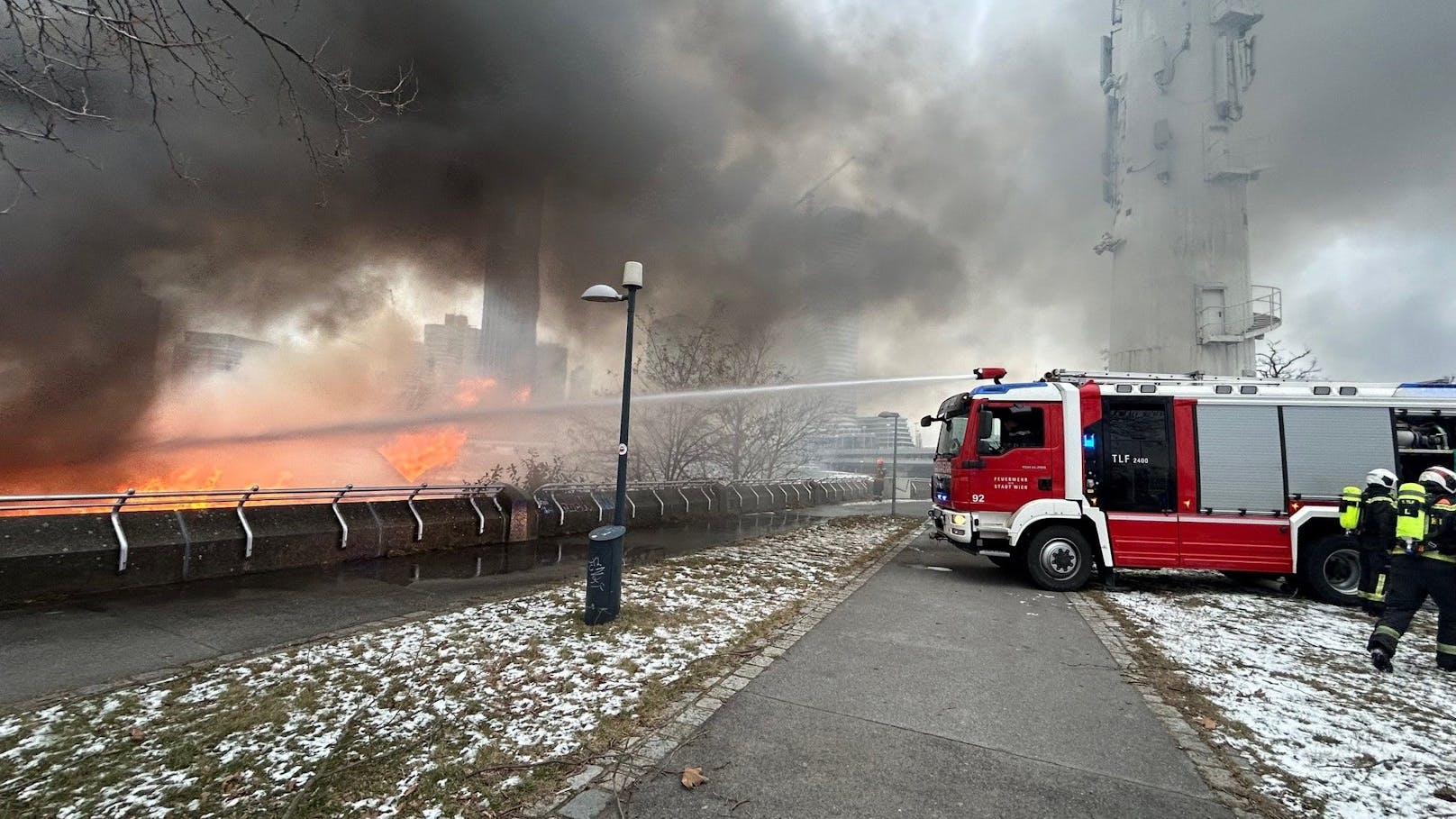 Feuerteufel auf Donauinsel – nun ermittelt die Polizei