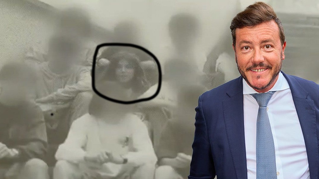 Als Schüler hatte René Benko richtig lange Haare – hier ein Klassenfoto aus seiner Schule in Innsbruck.