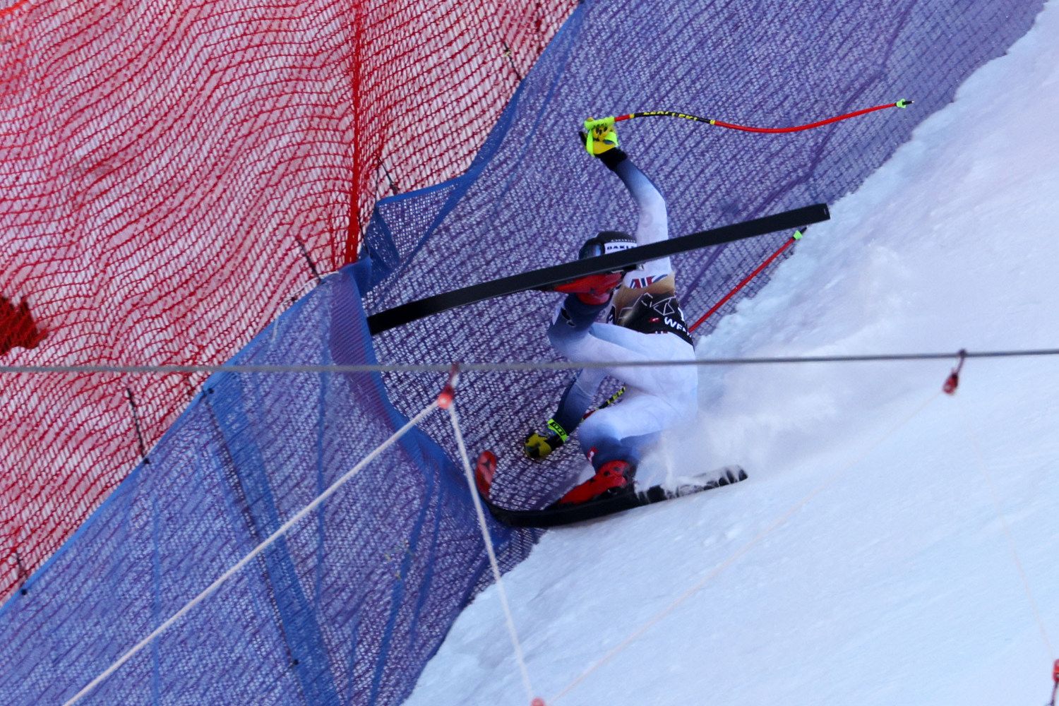 Der norwegische Ski-Star Aleksander Aamodt Kilde ist schwer zu Sturz gekommen. 