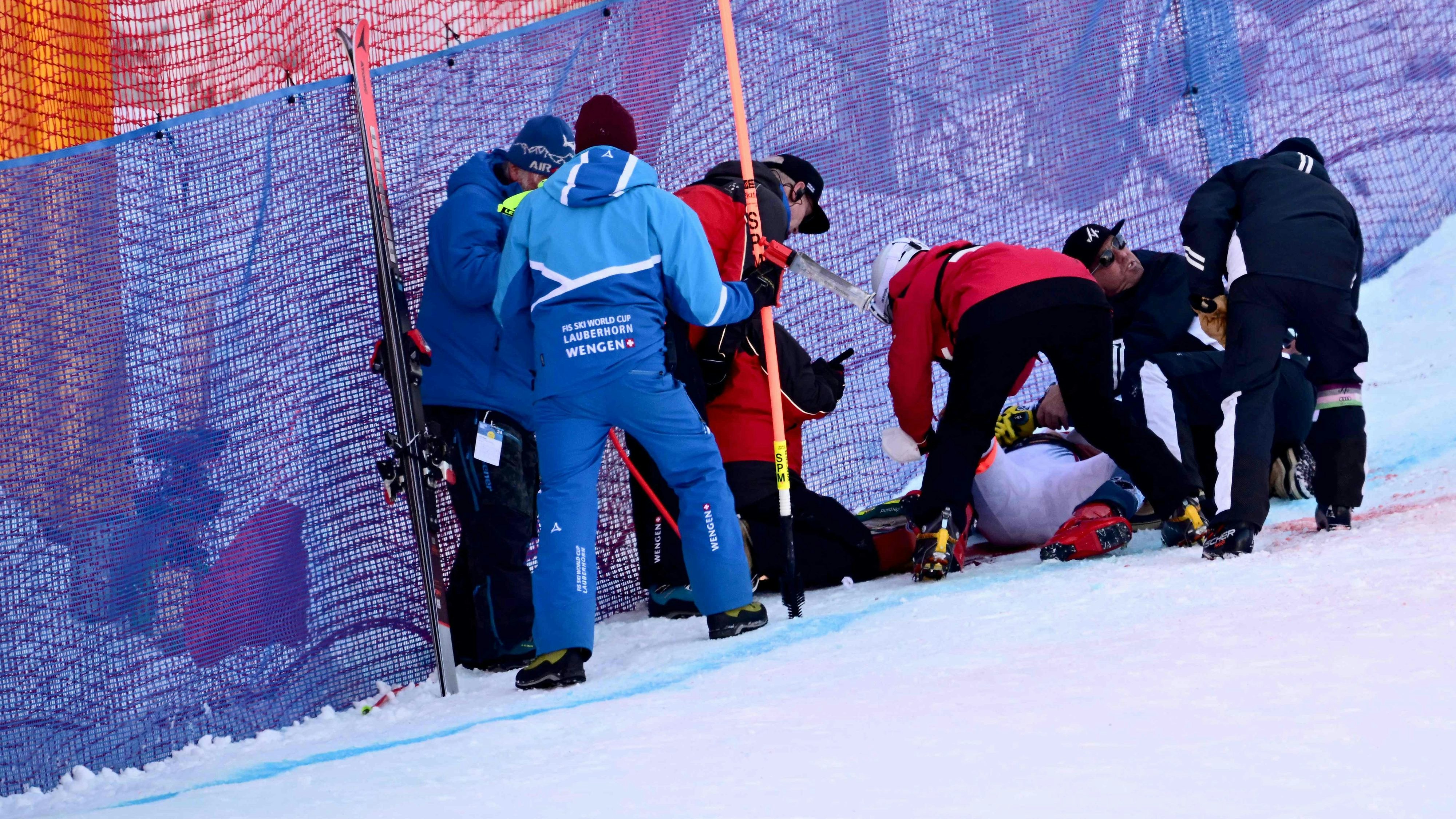 Aleksander Aamodt Kilde ist schwer zu Sturz gekommen. 