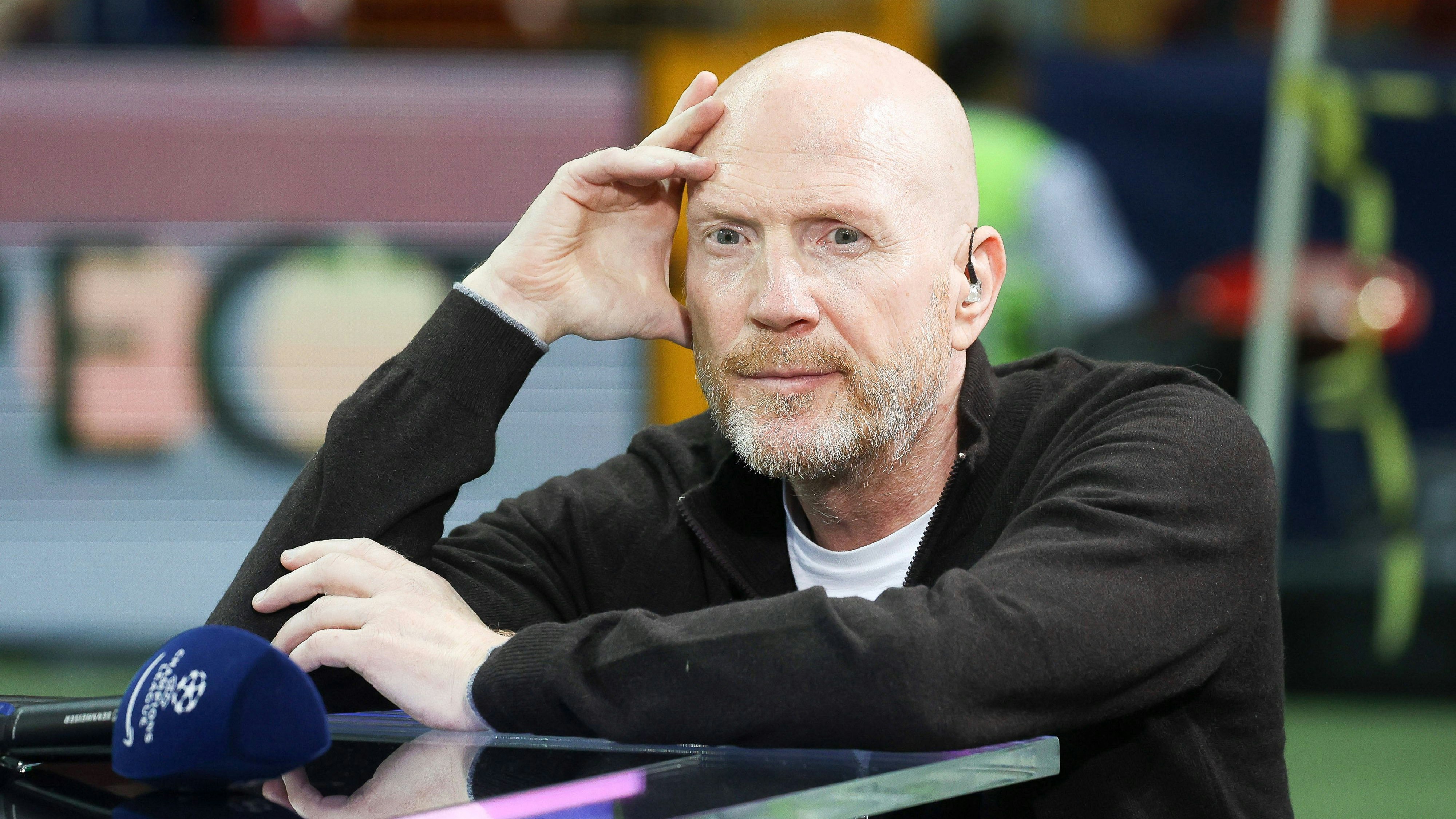Ex-Kicker Matthias Sammer kritisiert den Umgang mit Franz Beckenbauer. 