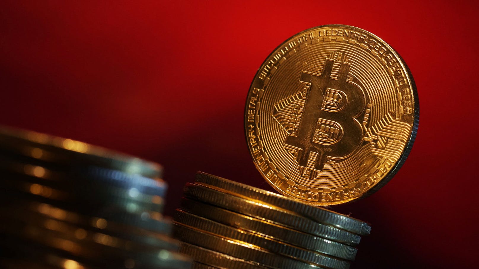 Durch die börsengehandelten Bitcoin-Fonds kann direkt in die Kryptowährung investiert werden, ohne sie zu kaufen.
