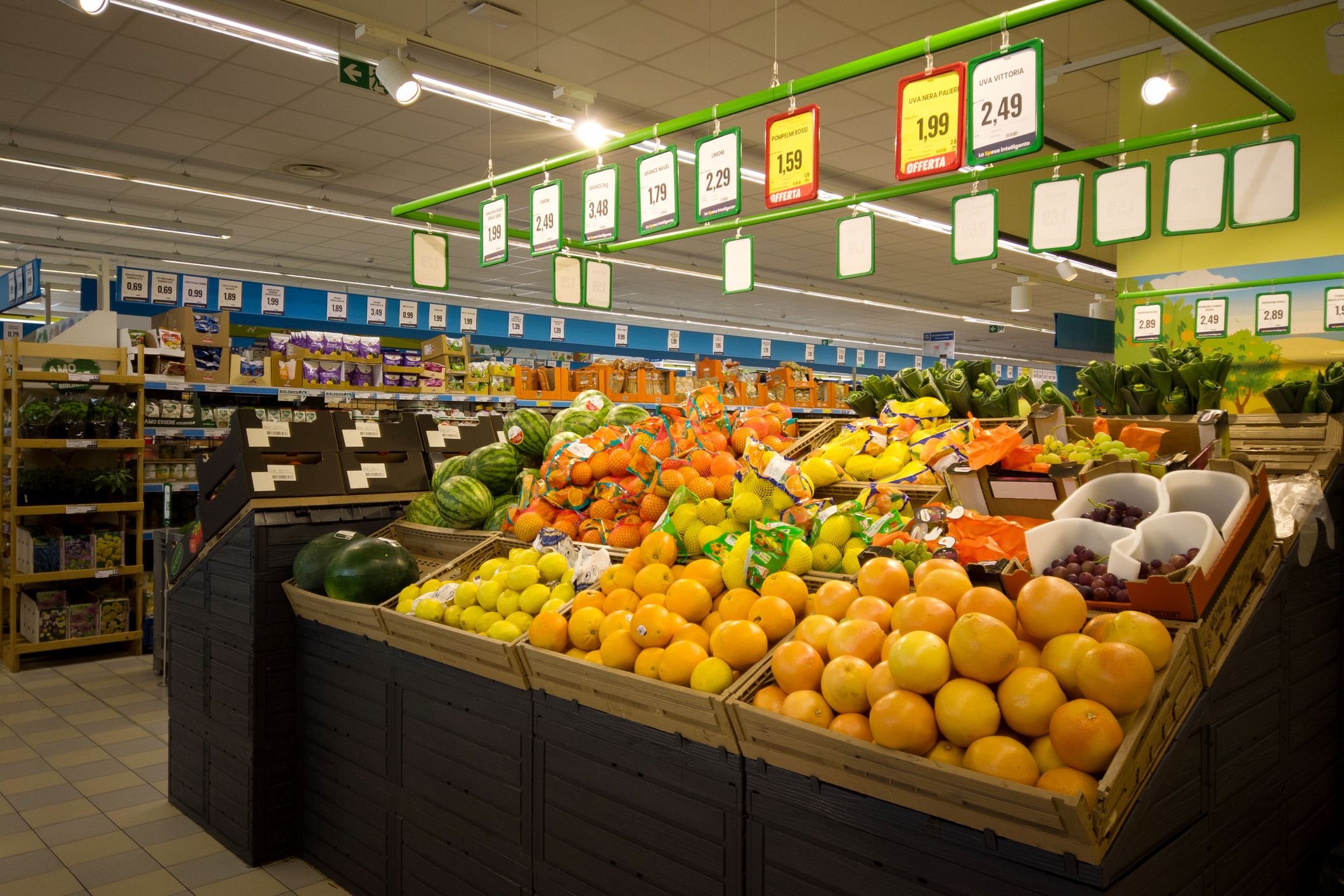Bei einigen Produktkategorie lohnt sich die Fahrt über die Grenze, bei anderen nicht. (Symbolbild)