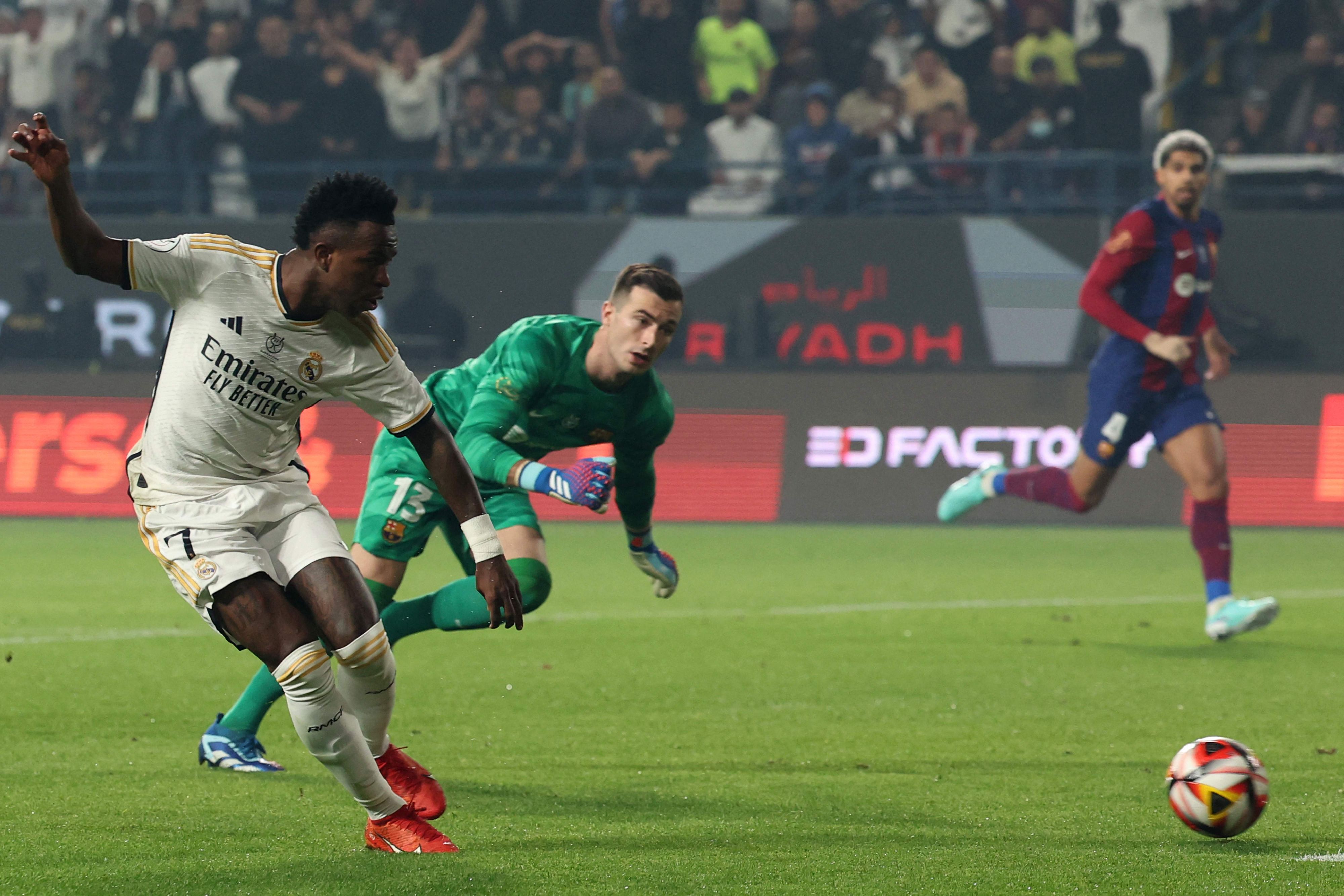 Vinicius Junior war für Barca nicht zu stoppen.
