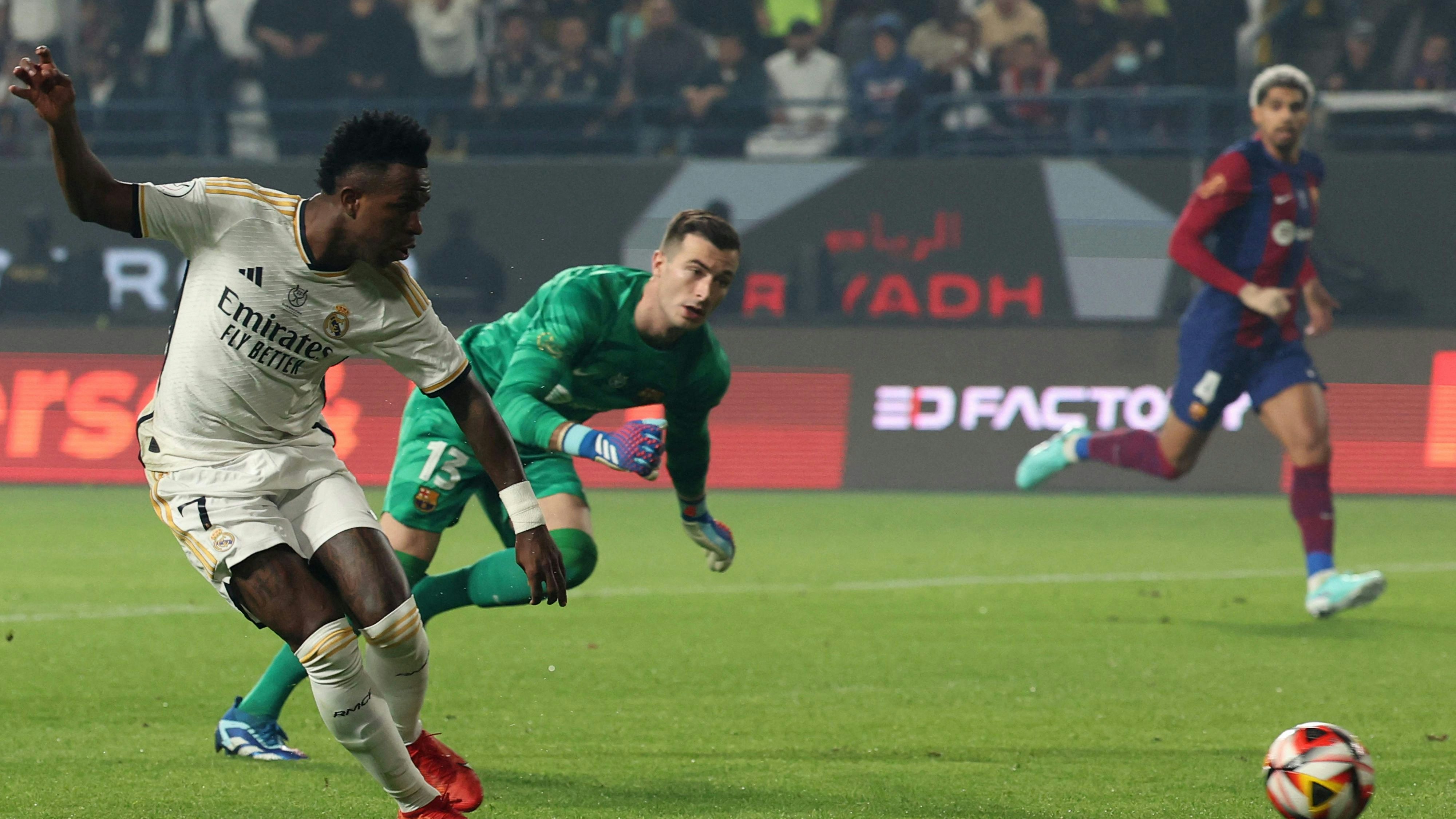 Vinicius Junior war für Barca nicht zu stoppen.