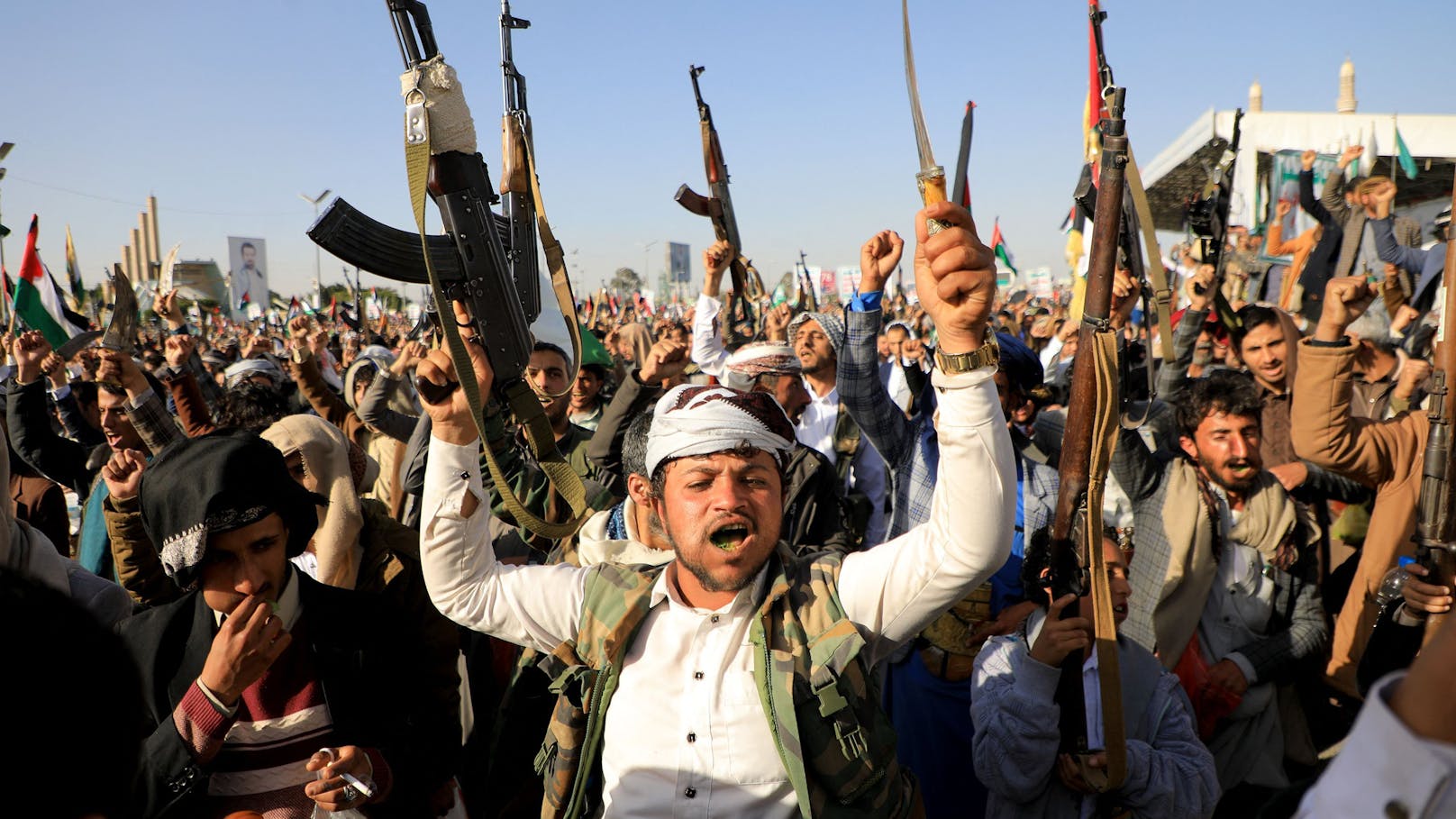 Huthi-Rebellen drohen USA mit "umfassenden Krieg"