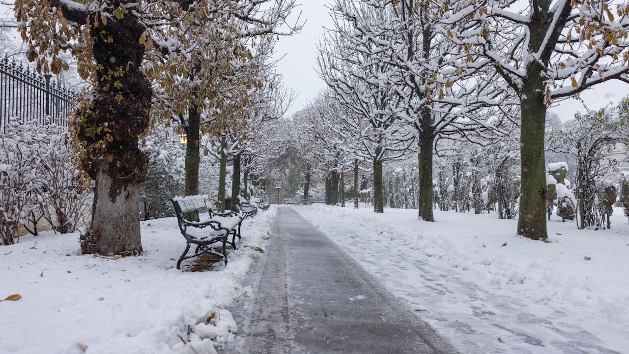 Heute.at - Erst 12 Grad – dann bringt Kaltfront Neuschnee ins Land