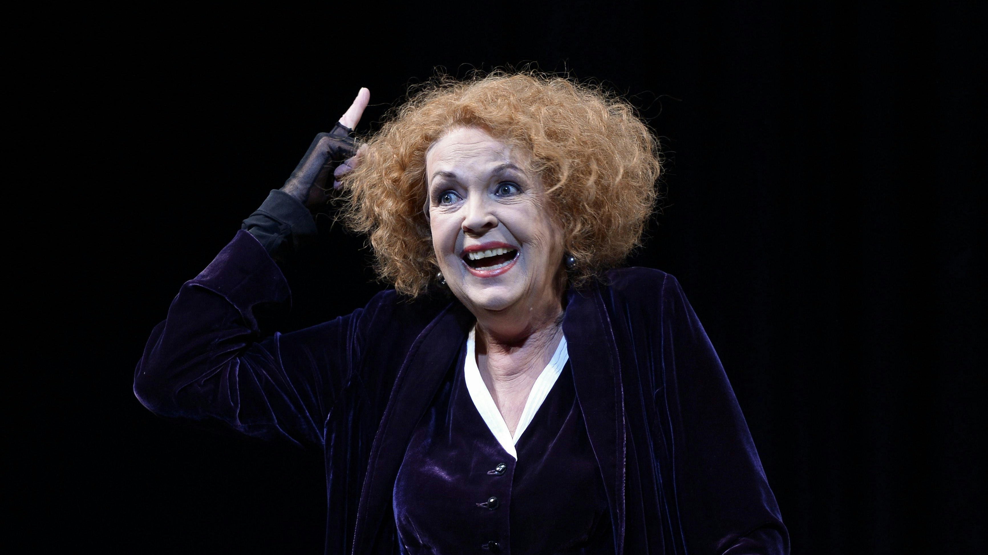 Download von www.picturedesk.com am 15.01.2024 (16:34).  ABD0070_20240115 - WIEN - ÖSTERREICH: ++ ARCHIVBILD ++ ZU APA0300 VOM 15.1.2024 - Elisabeth Trissenaar als "Merteuil" am Montag, 03. Februar 2014, während der Fotoprobe von "Quartett" im Josefstadt Theater in Wien. Elisabeth Trissenaar starb am Sonntagabend, 14. Jänner 2024, im Alter von 79 Jahren in Berlin. (ARCHIVBILD VOM 3.2.2014) - FOTO: APA/HERBERT NEUBAUER - 20140203_PD7124 - Rechteinfo: Rights Managed (RM)