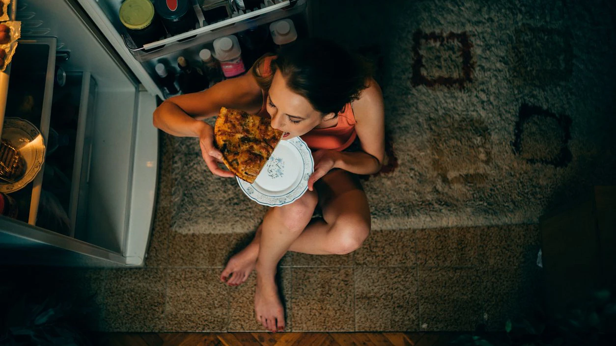 Heute.at - Trotz Essen hungrig? Diese 7 Gründe stecken dahinter