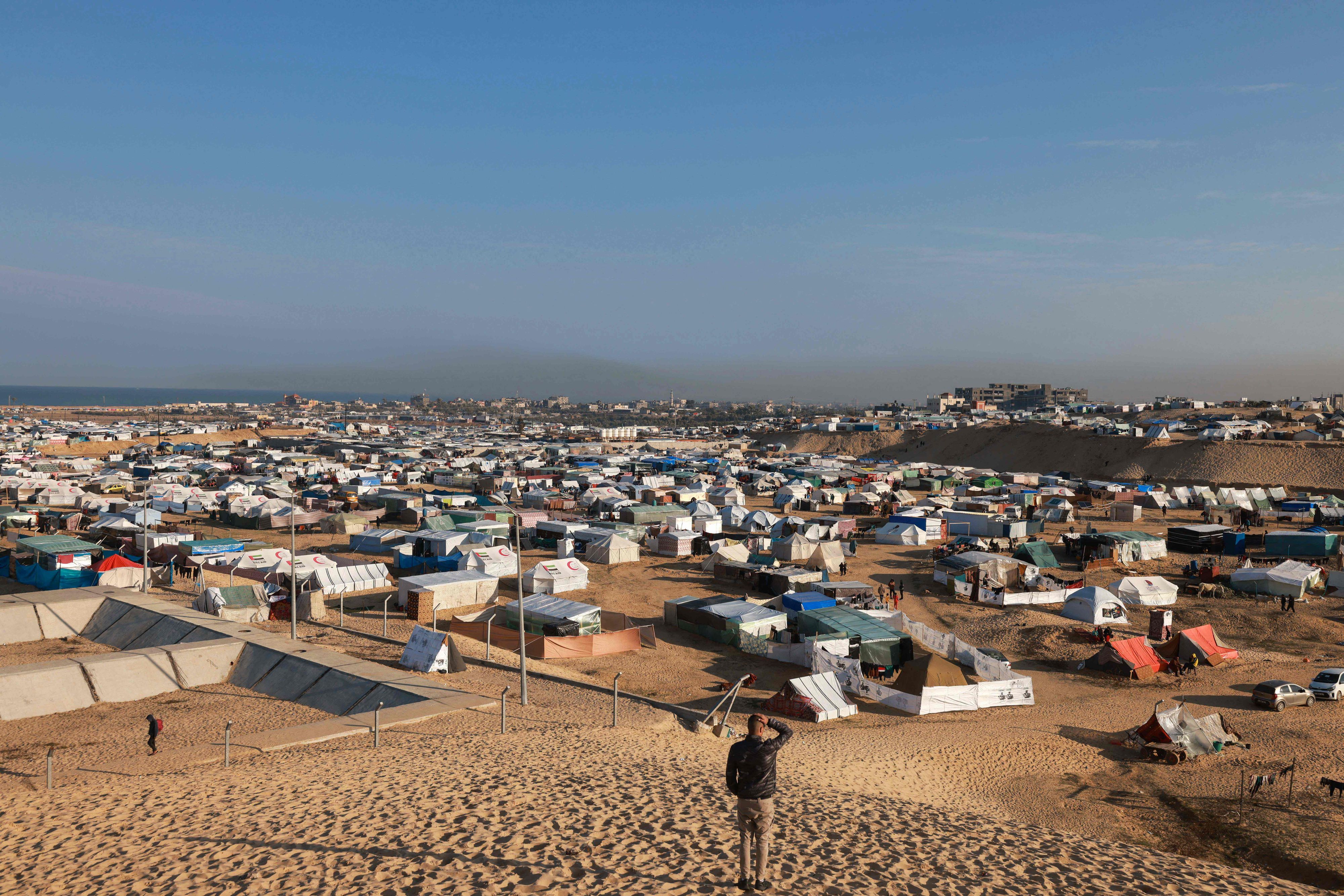 Die humanitäre Situation im Gazastreifen wird immer besorgniserregender. Im Bild ein Lager in der Nähe zu Ägypten.