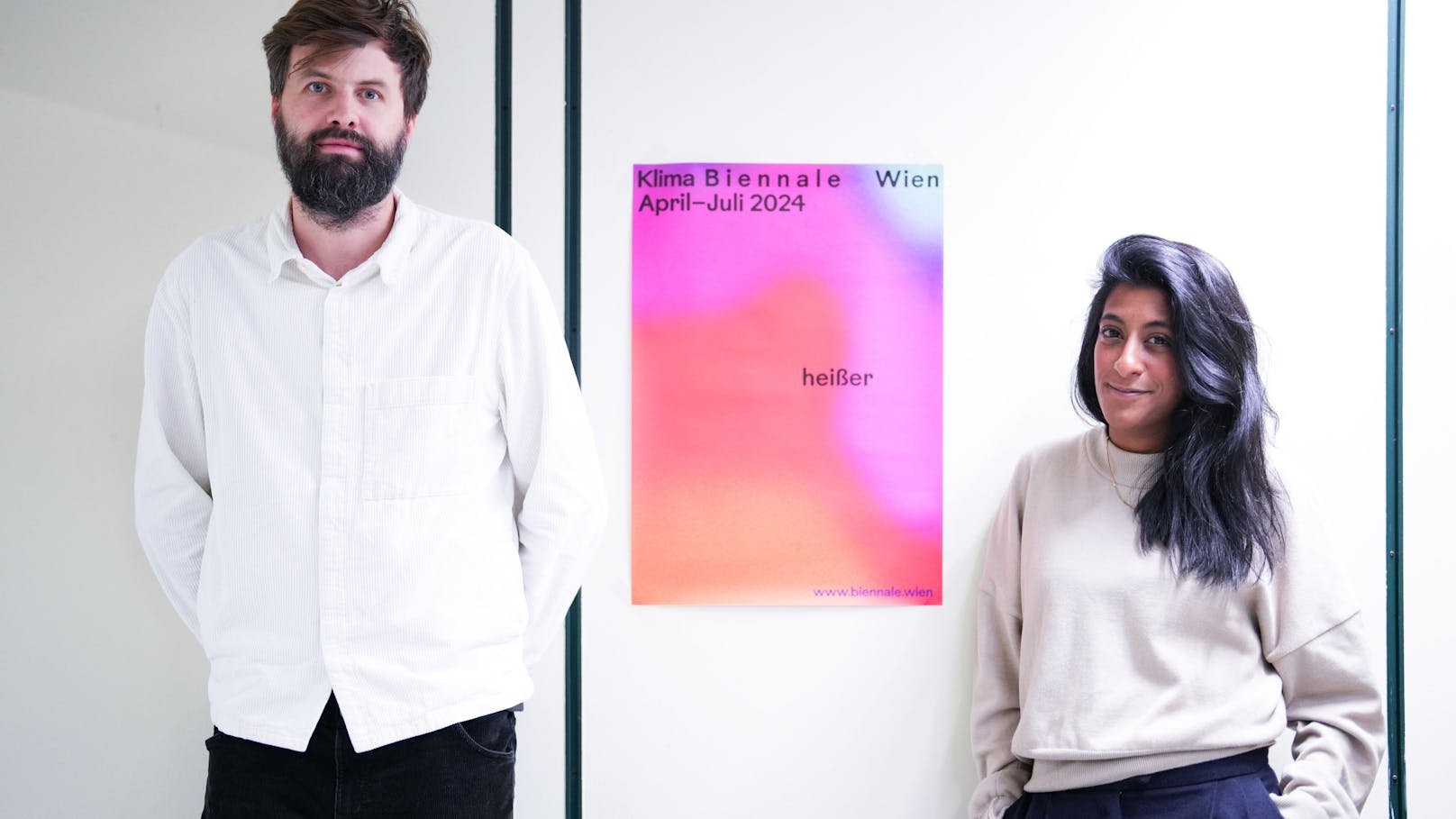 Das Leitungsduo der "Klima Biennale Wien", Claudius Schulze und Sithara Pathirana.