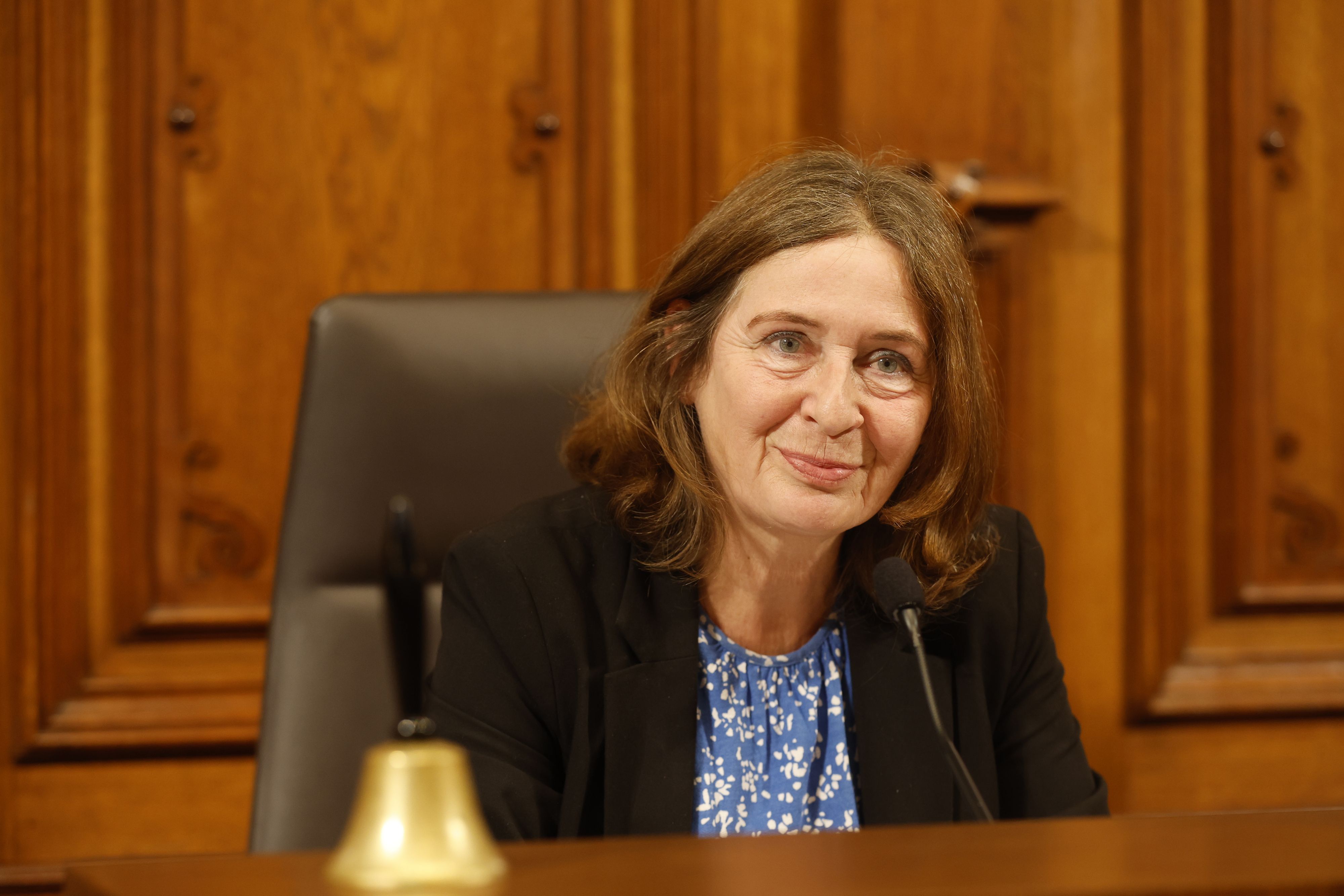 Bürgermeisterin <strong>Elke Kahr</strong> (KPÖ) sorgte mit einem verbalen Ausrutscher während einer Gemeinderatssitzung für einen Eklat.