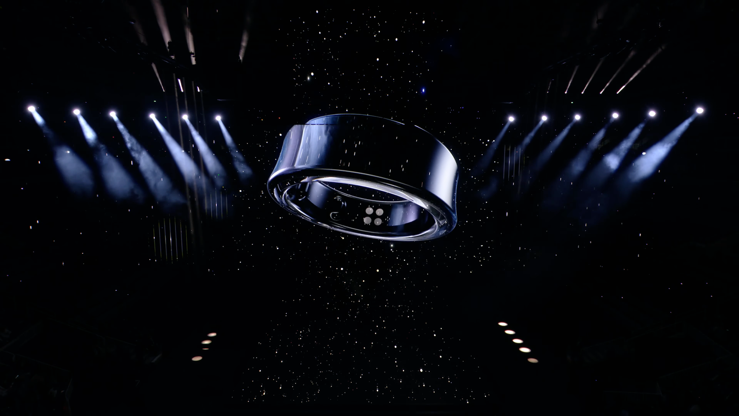 Nur ein wenige Sekunden langer Clip: So soll Samsungs Galaxy Ring aussehen.