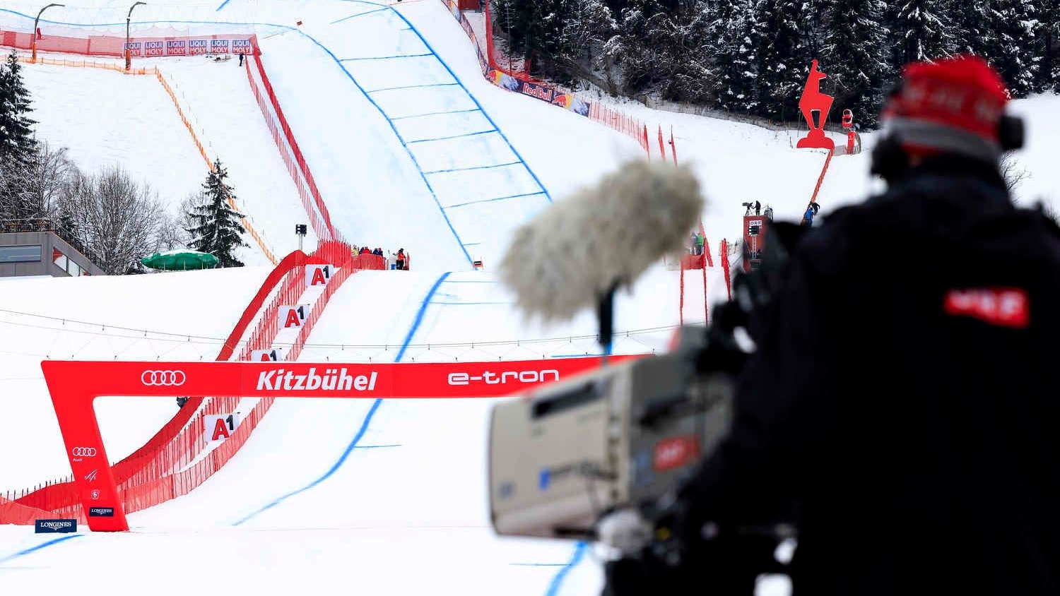 Diese Kamera fängt die Fahrer bei der Zieldurchfahrt ein.