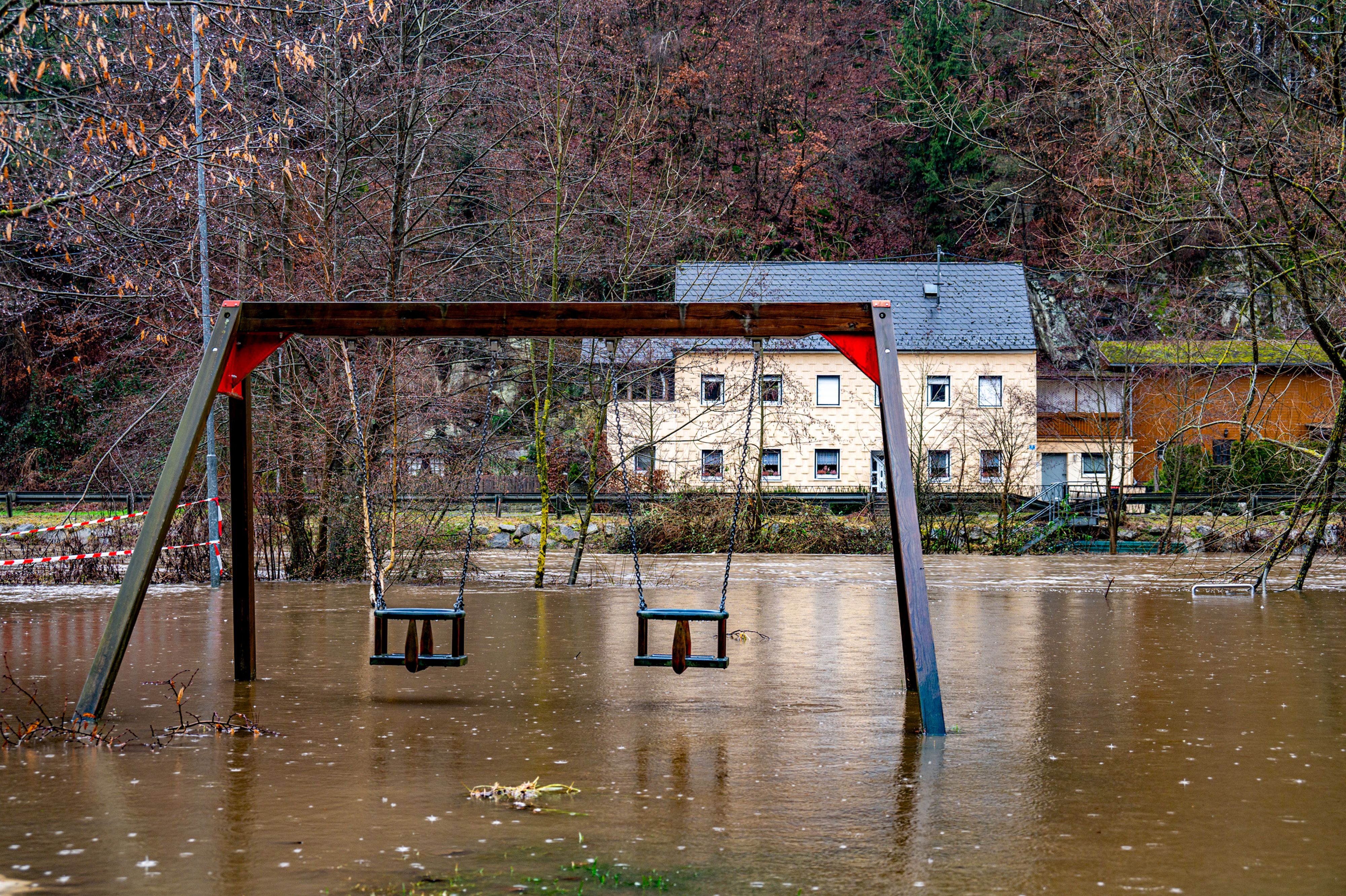 <strong>Klimaschutz ist Wirtschaftshilfe.</strong> Neben einer drastischen Reduktion von Treibhausgasen braucht es dringend mehr Anpassungsmaßnahmen.