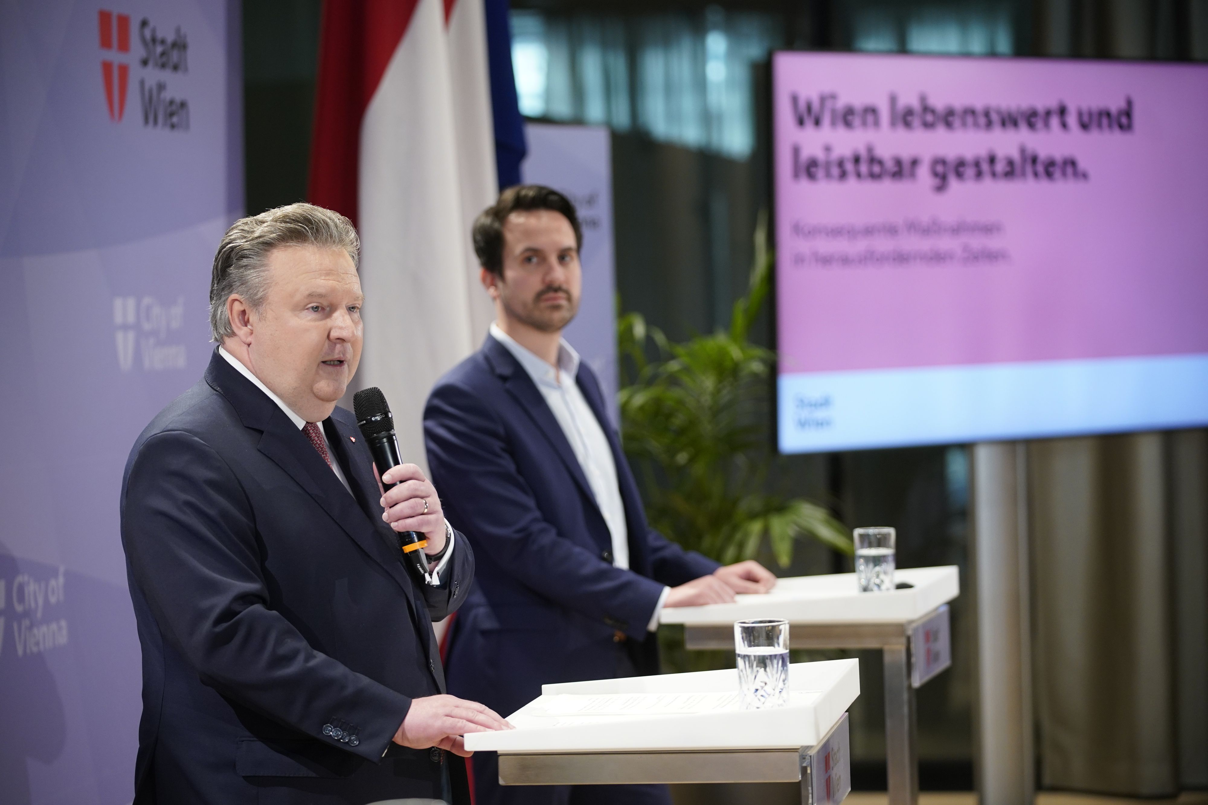 Bürgermeister Michael Ludwig (SP) und Vize Christoph Wiederkehr (Neos).