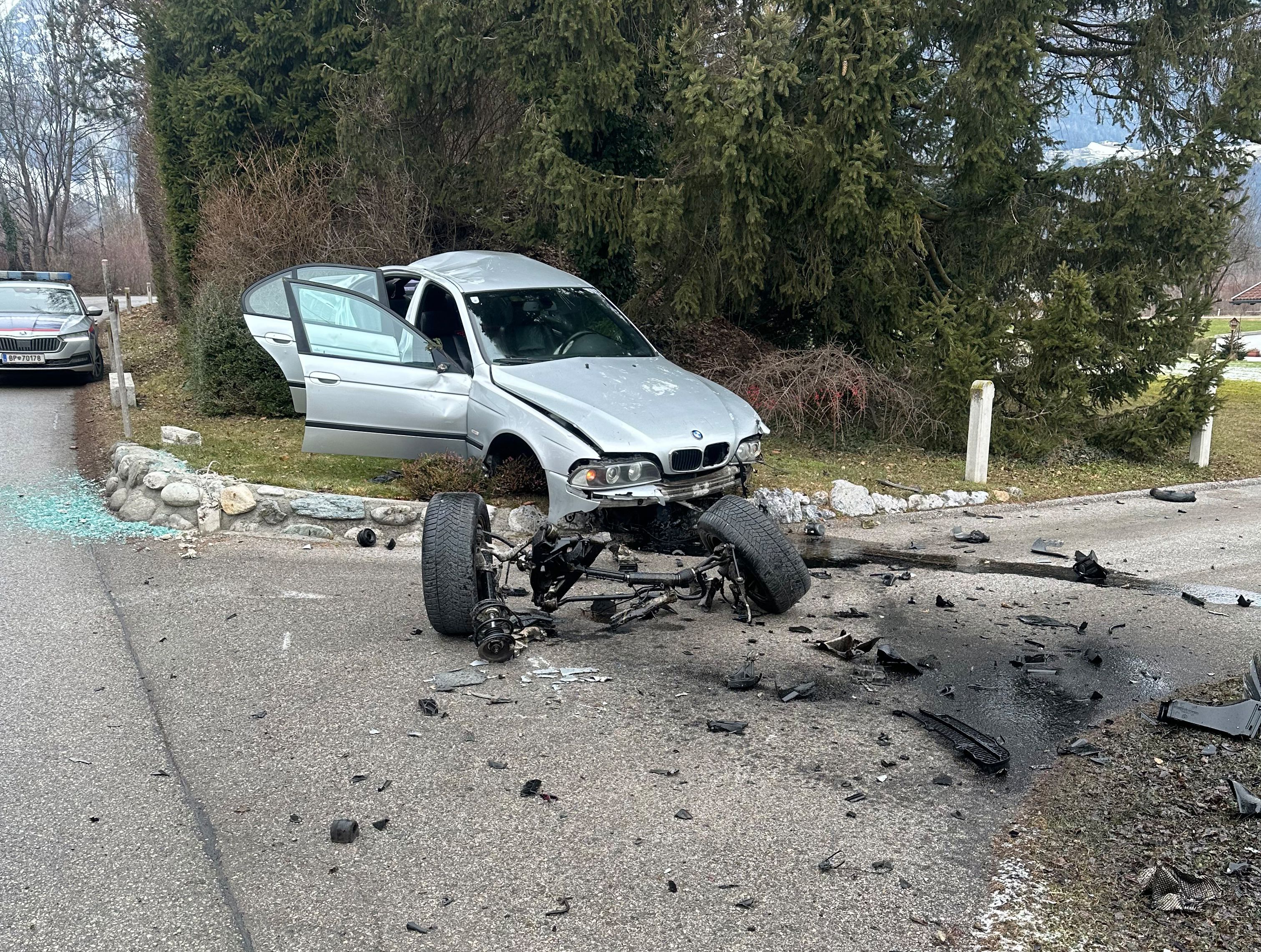Spektakulärer Verkehrsunfall in Vomp.