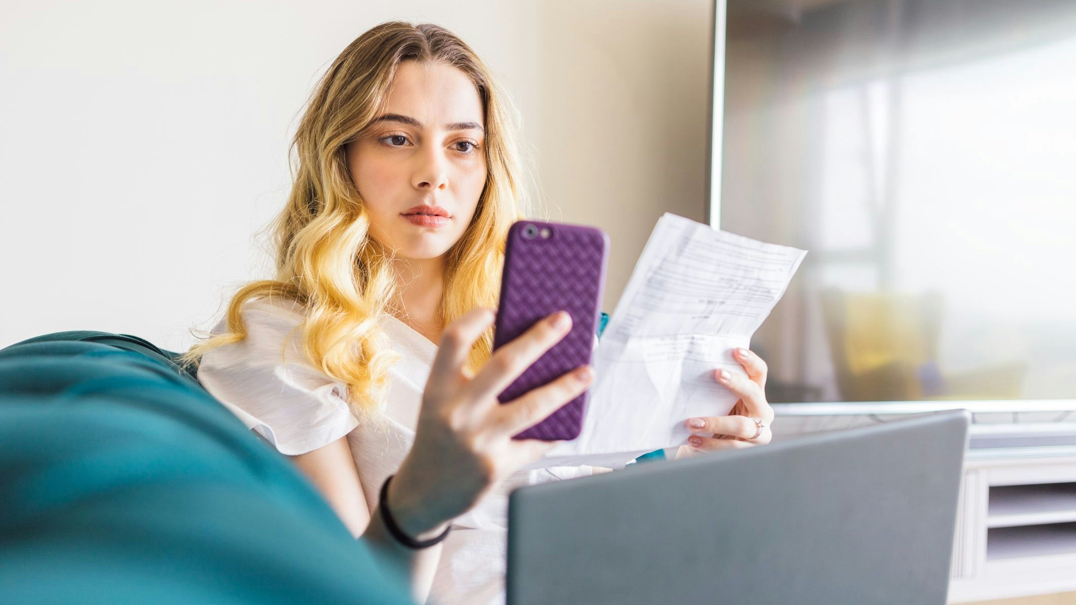 Die berüchtigte Servicepauschale könnte bald zurückgezahlt werden. (Symbolbild)