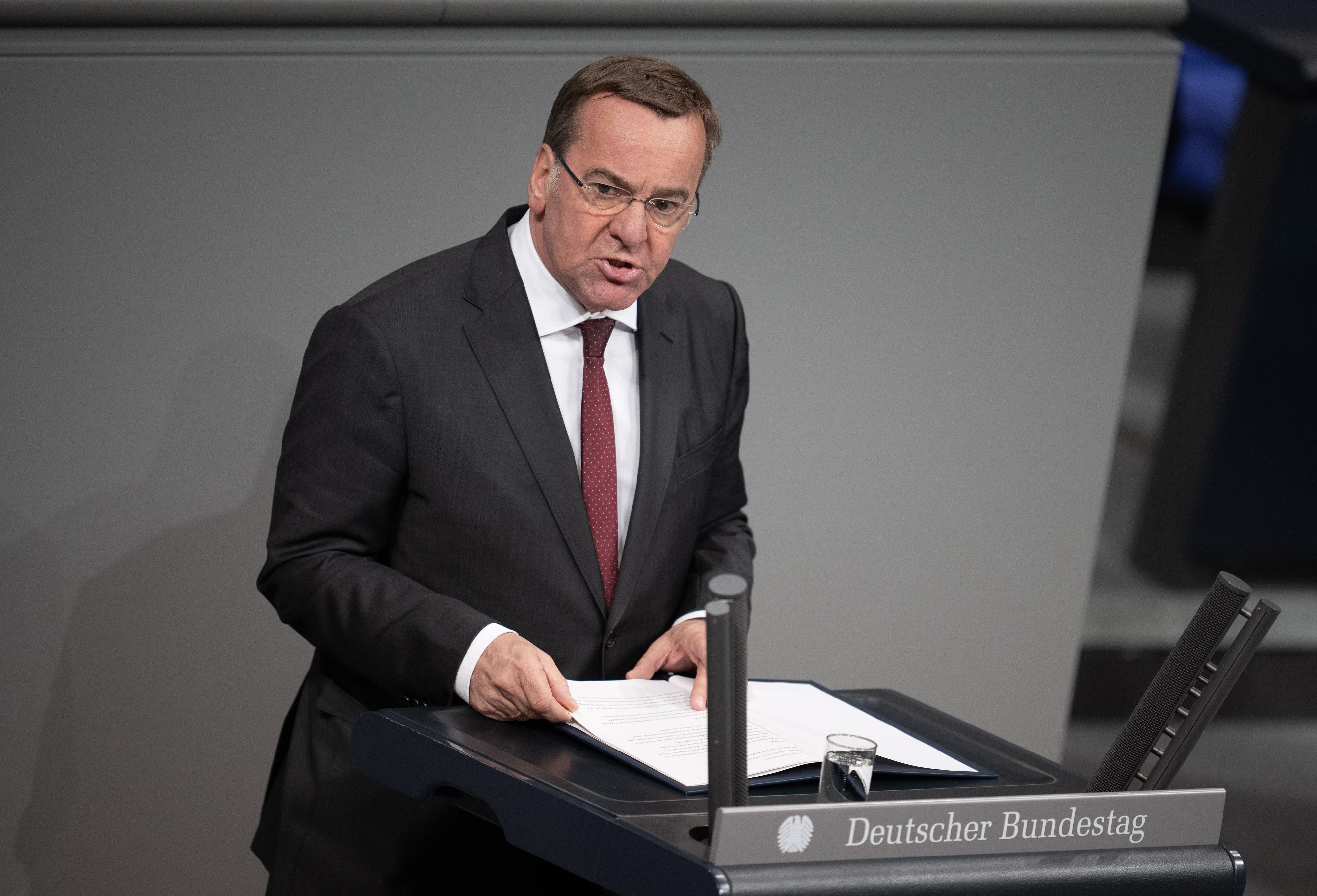 Mit seiner Forderung, dass die Bundeswehr 