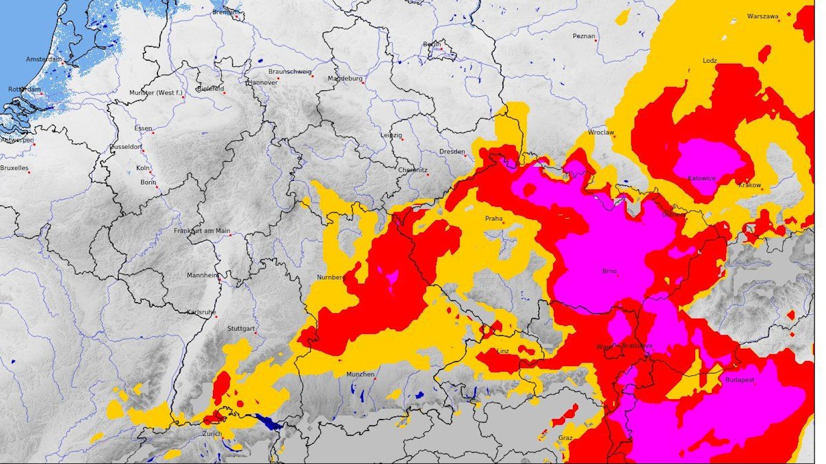 Wetter-Experte kündigt "gefährliche Glätte" im Osten an