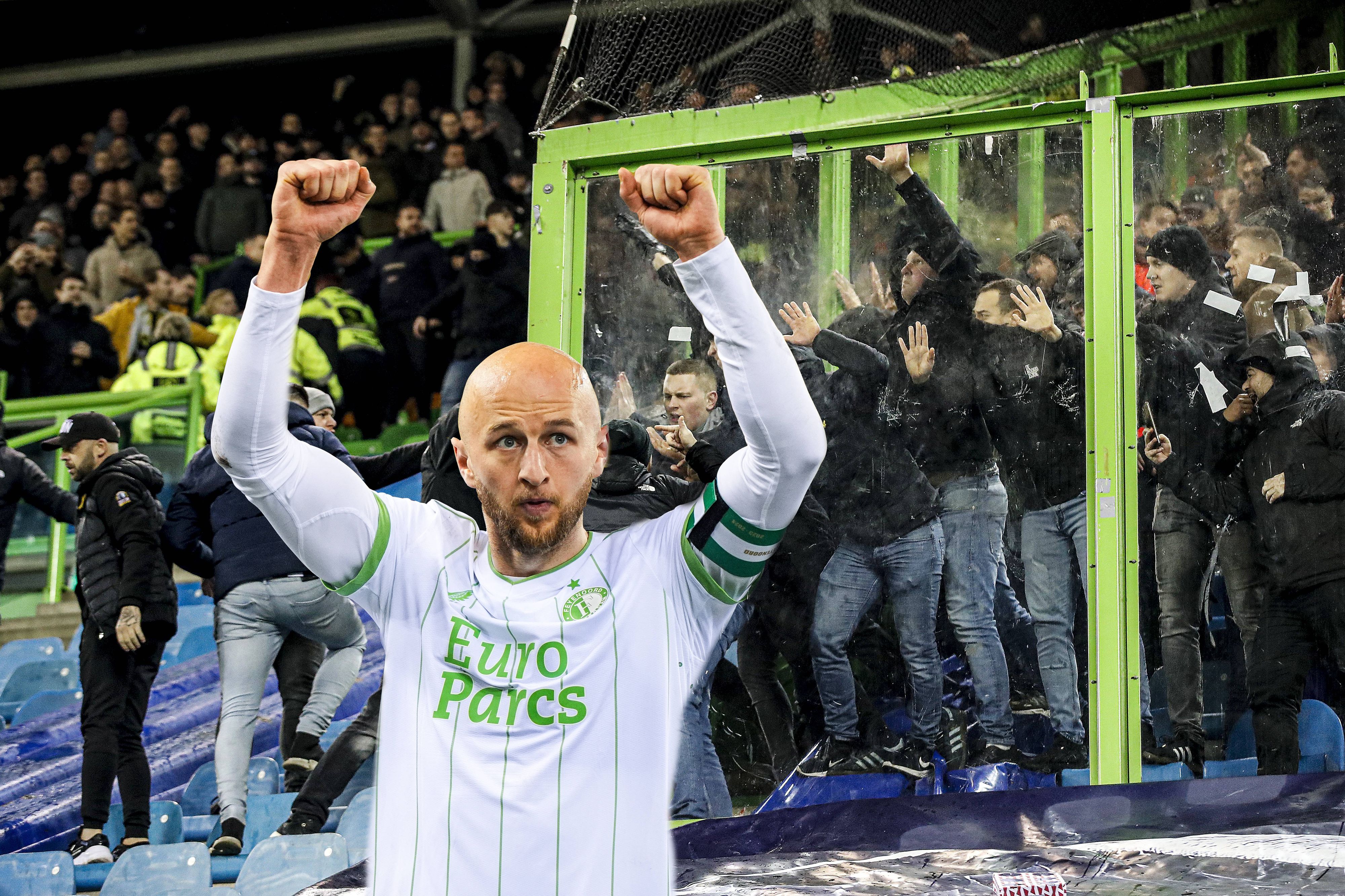 Gernot Trauner jubelt über einen Sieg, Chaoten stürmten auf den Platz.