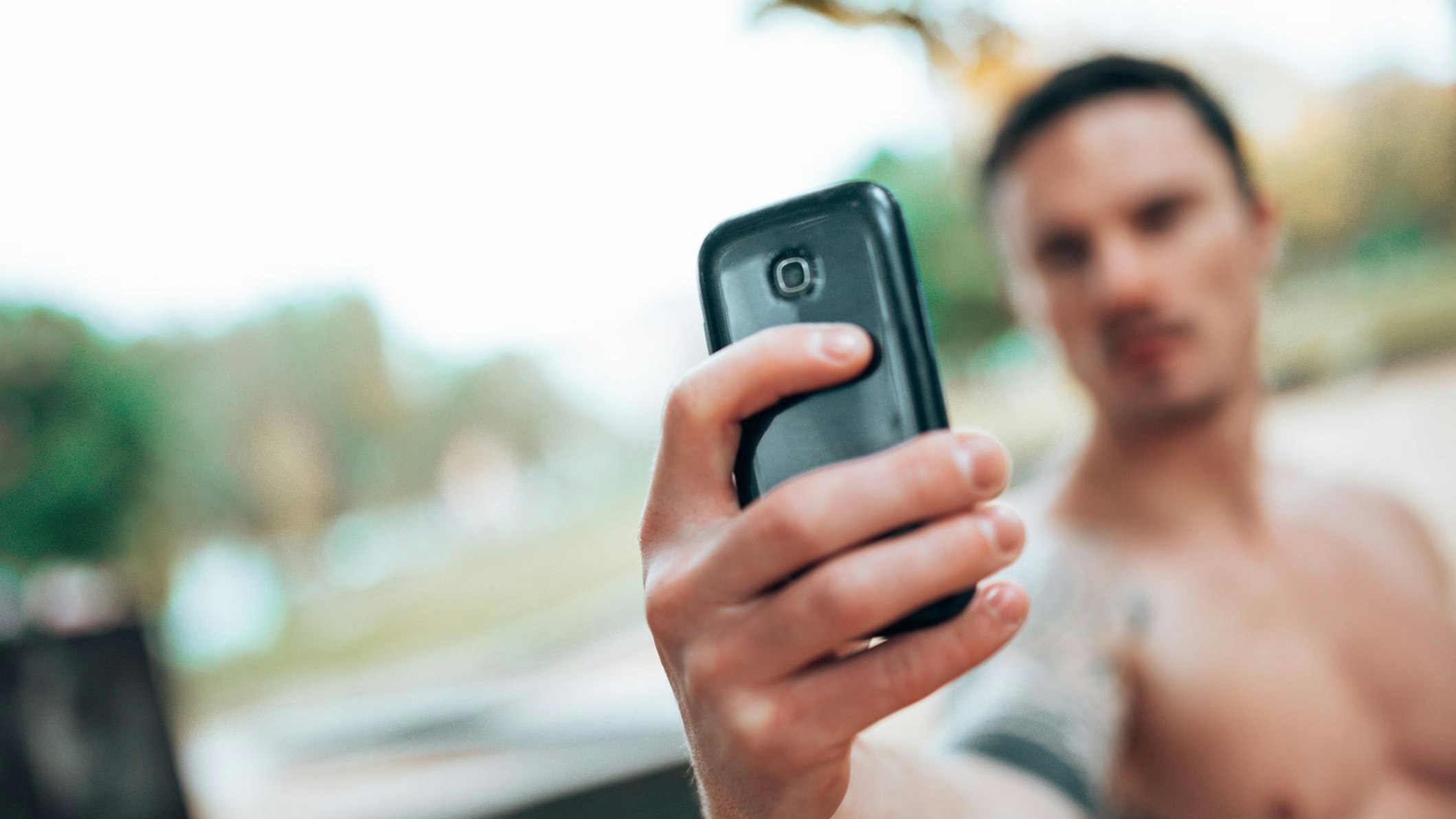 Heute.at - Instagram-Falle – Mann zahlt für eigene Nacktfotos